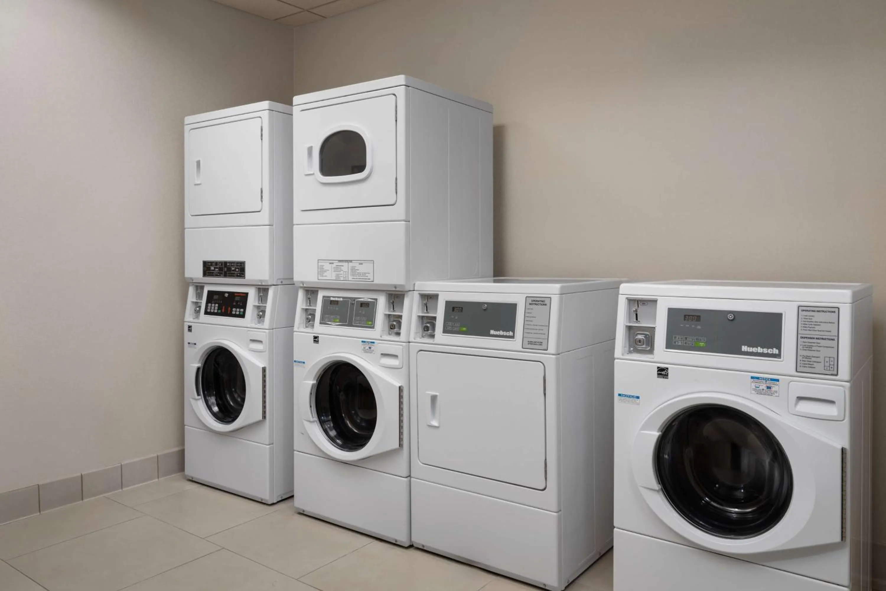 laundry in Hampton Inn & Suites Orlando/Downtown South - Medical Center