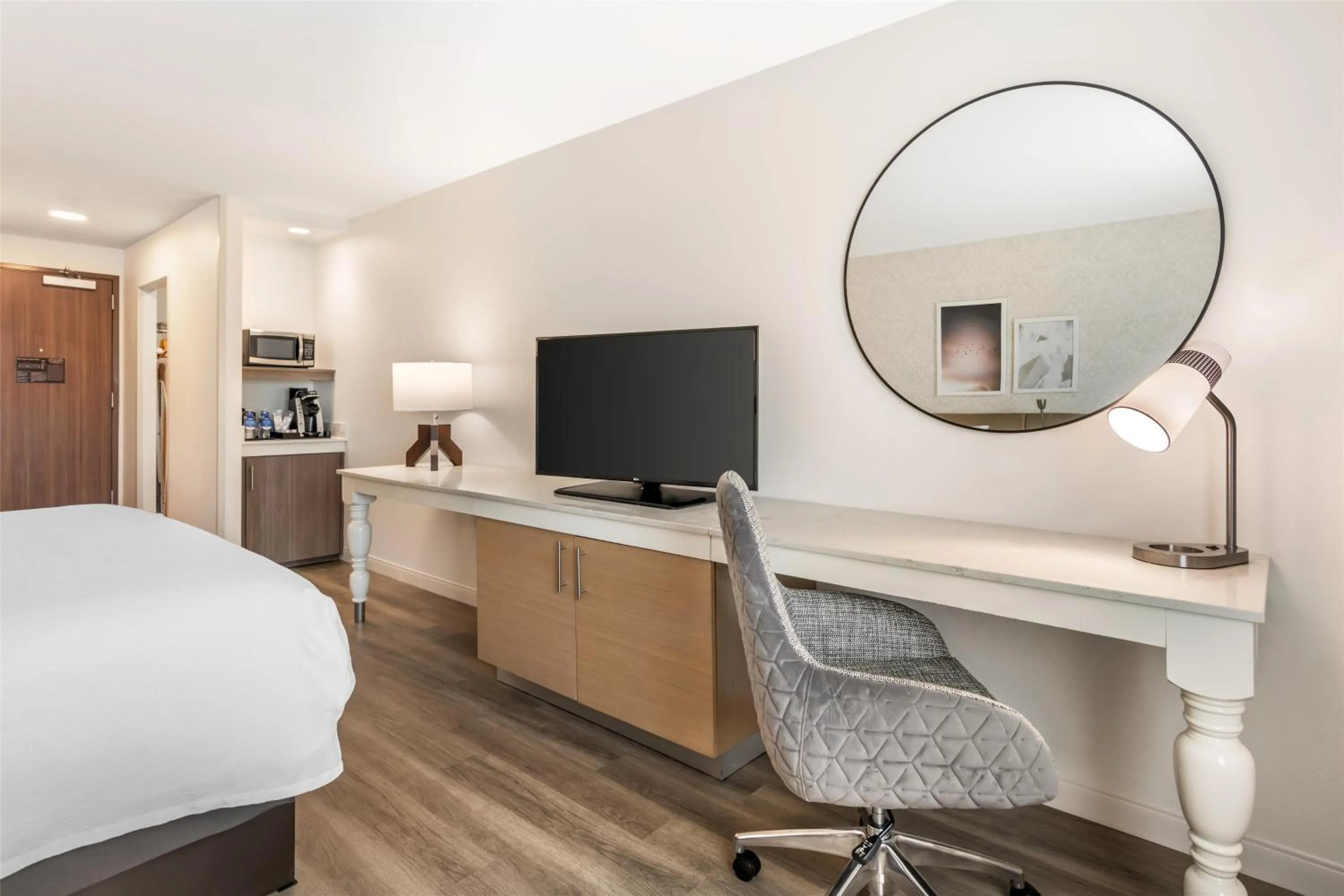 Bed in Hilton Garden Inn Montgomery - EastChase