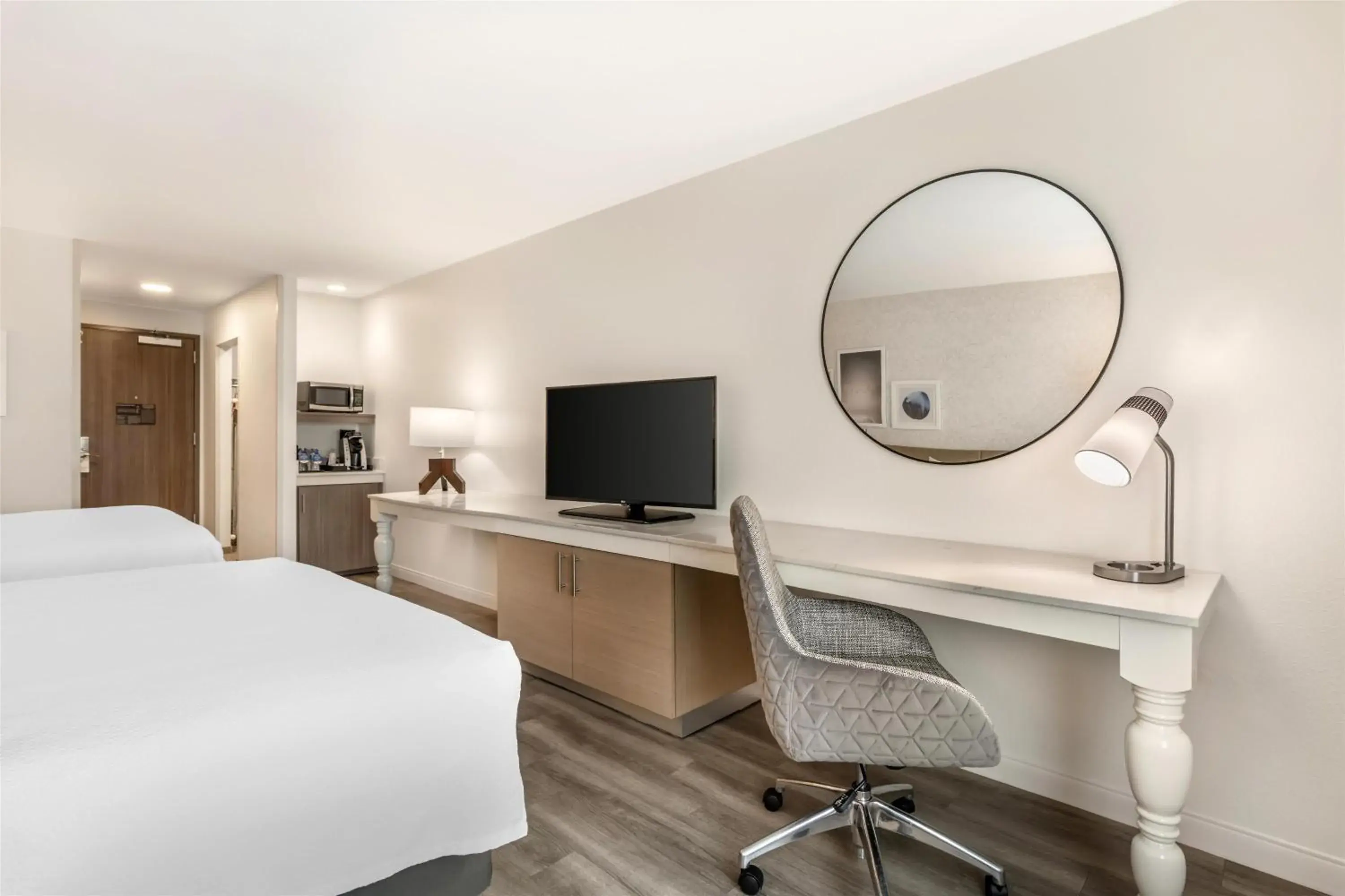 Bedroom, Bed in Hilton Garden Inn Montgomery - EastChase Bedroom, Bed in Hilton Garden Inn Montgomery - EastChase