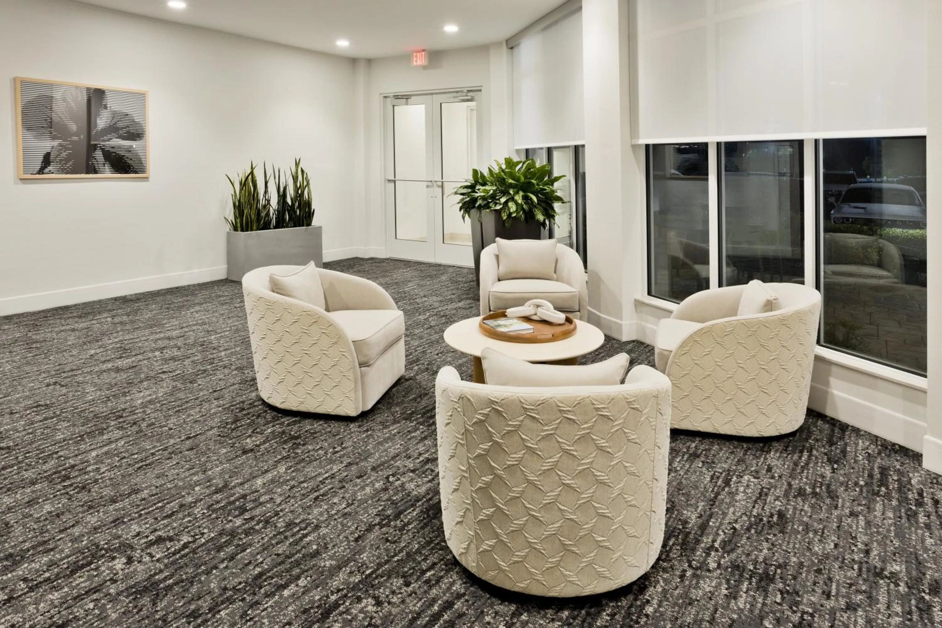 Seating area in Hilton Garden Inn Montgomery - EastChase