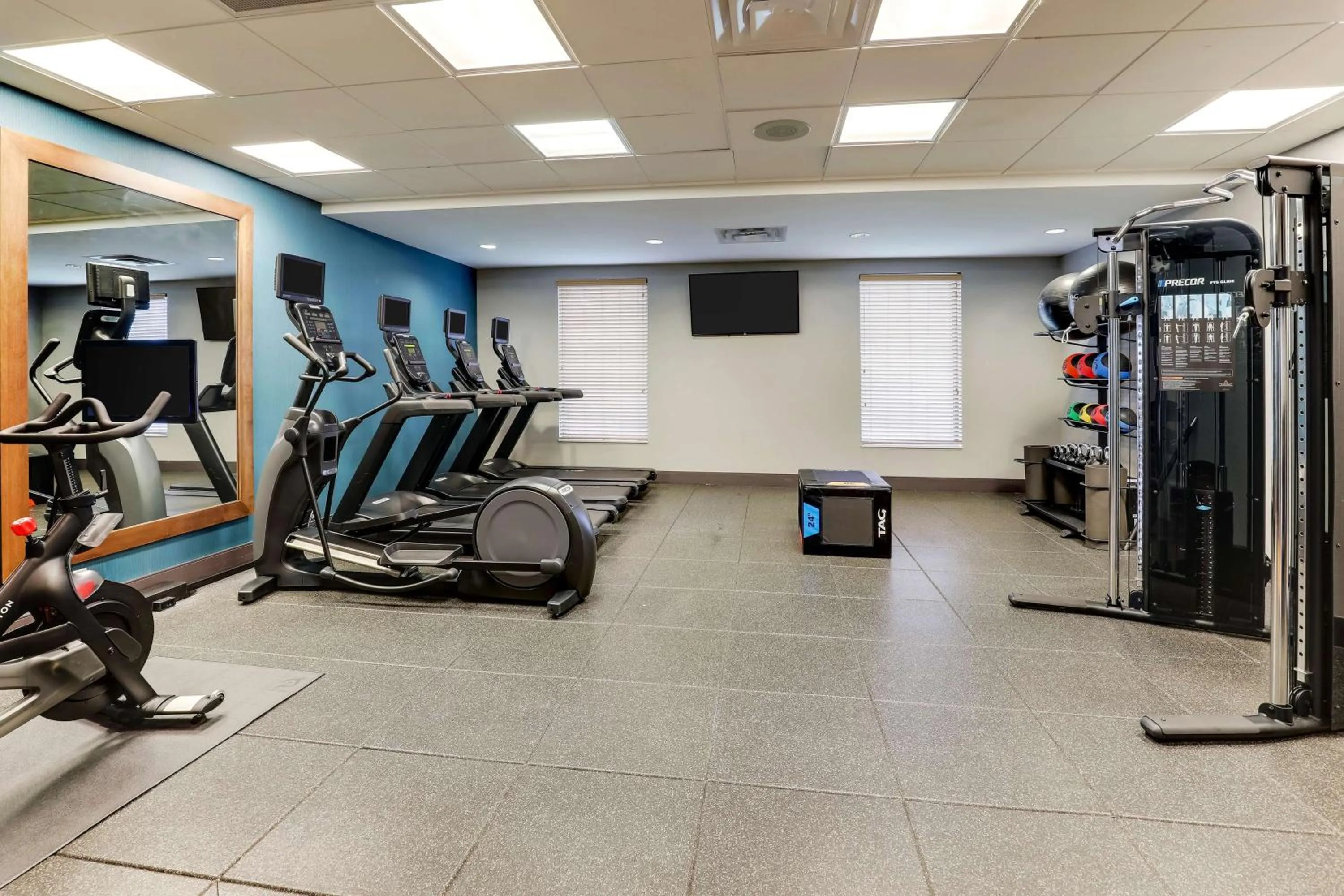 Fitness centre/facilities in Hampton Inn and Suites Rome, GA