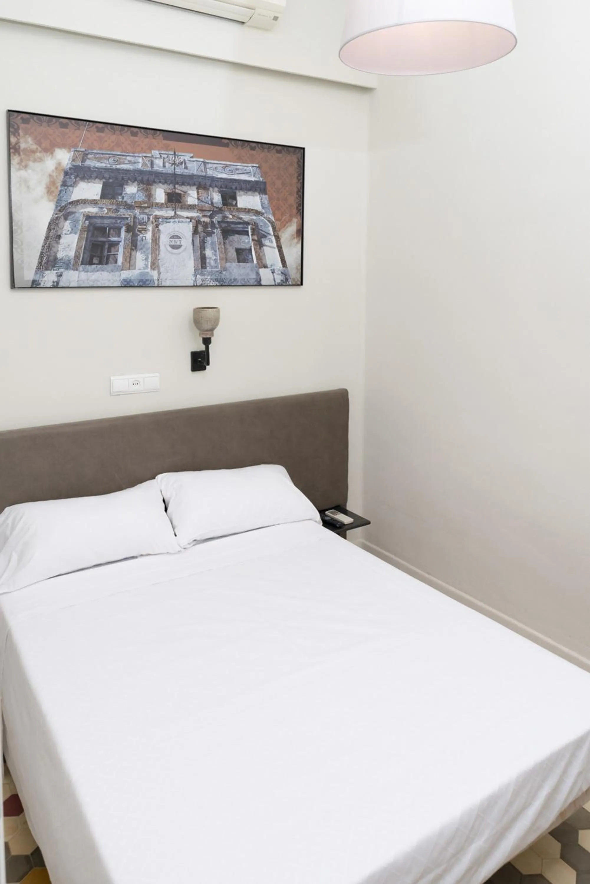 Bed in NWT Central Station Valencia