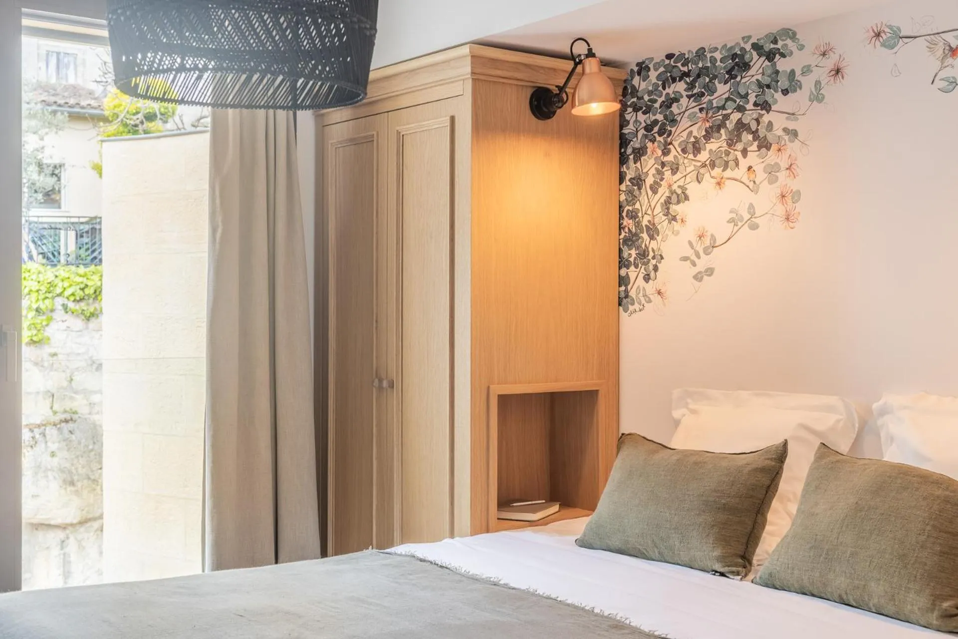 Bed in Logis de la Cadène