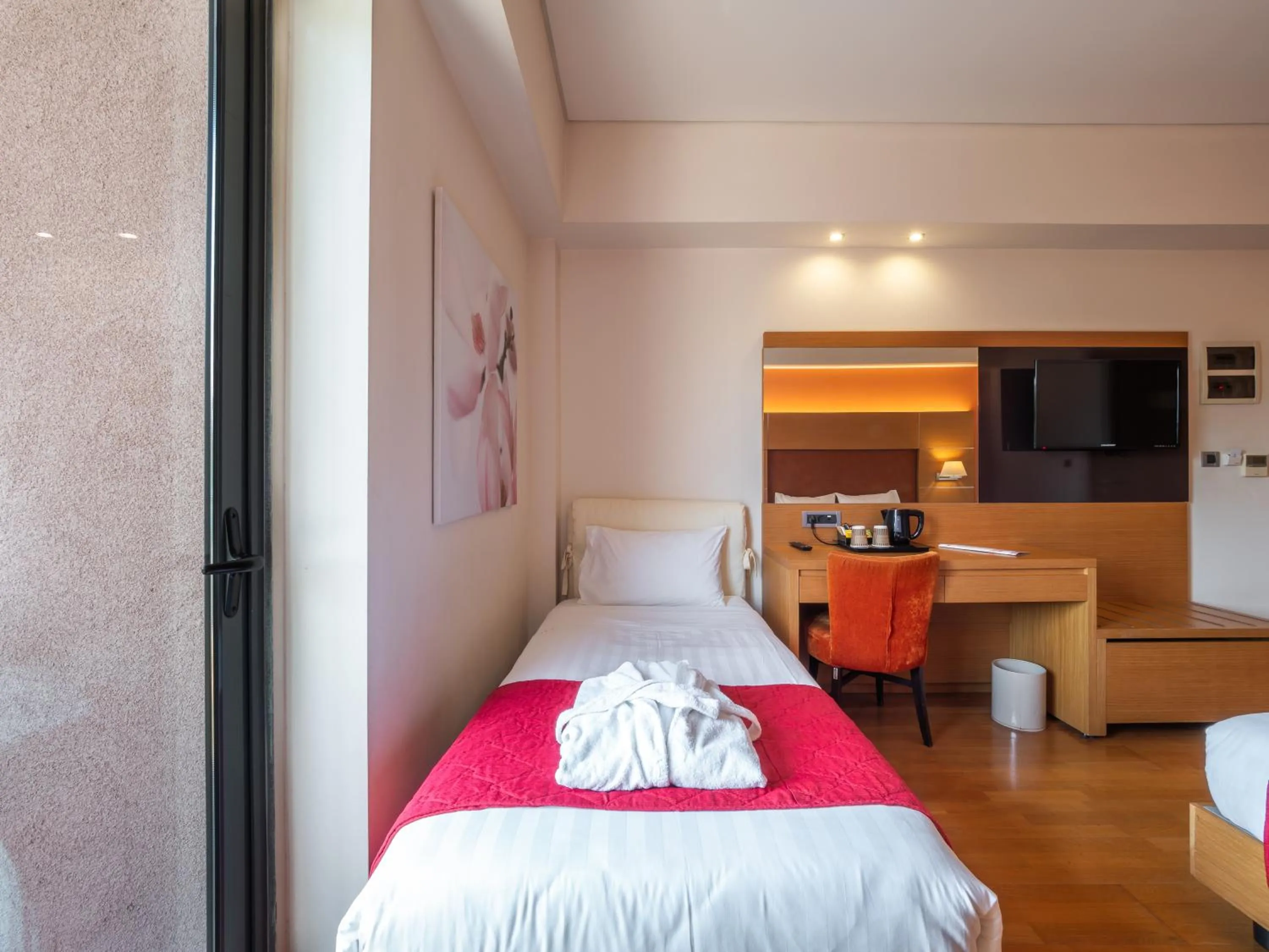 Bedroom, Bed in Elektra Hotel & Spa