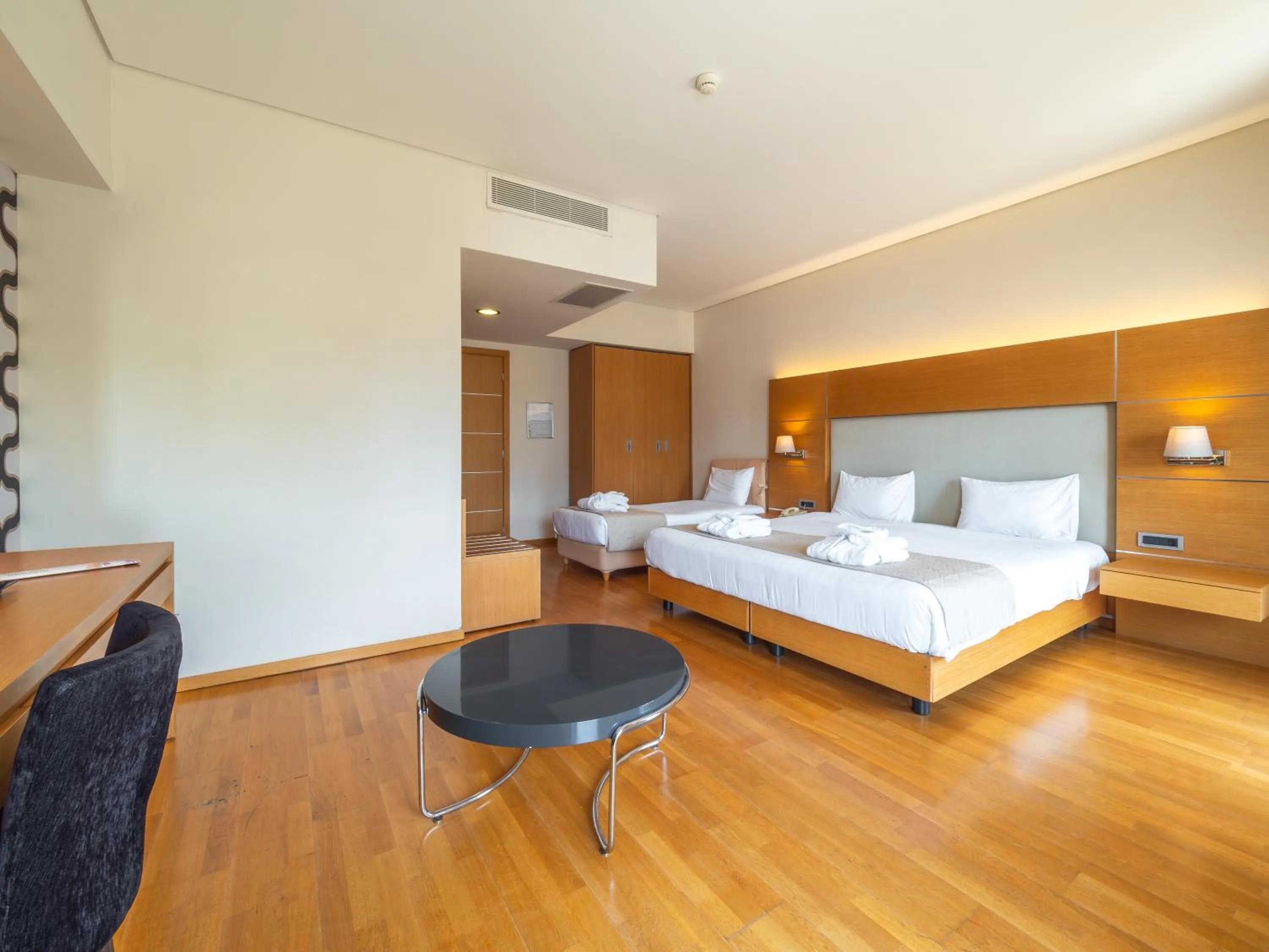 Bedroom, Bed in Elektra Hotel & Spa