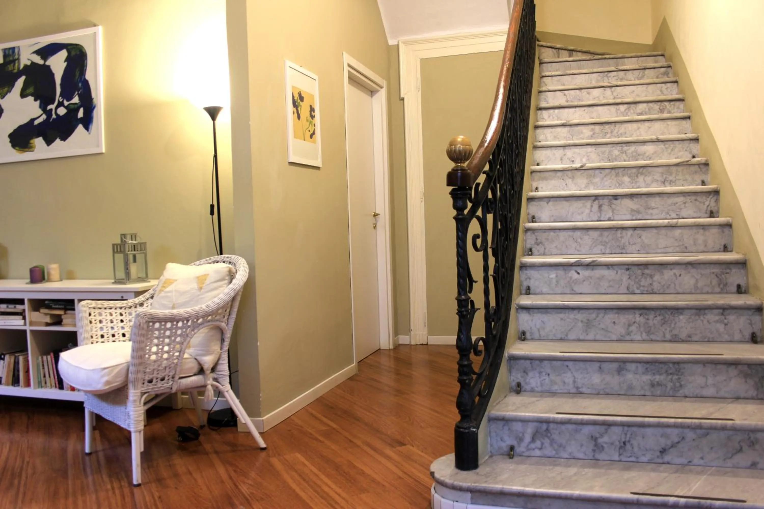 Communal lounge/ TV room in Gabriele 83