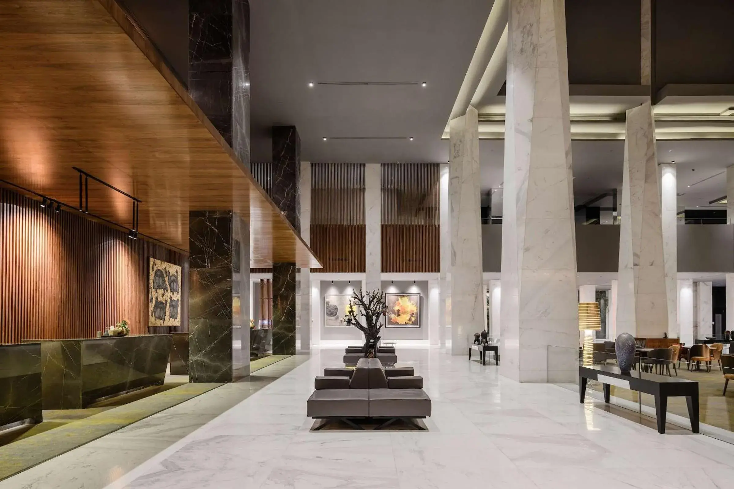 Lobby or reception in Dusit Thani LakeView Cairo Lobby or reception in Dusit Thani LakeView Cairo