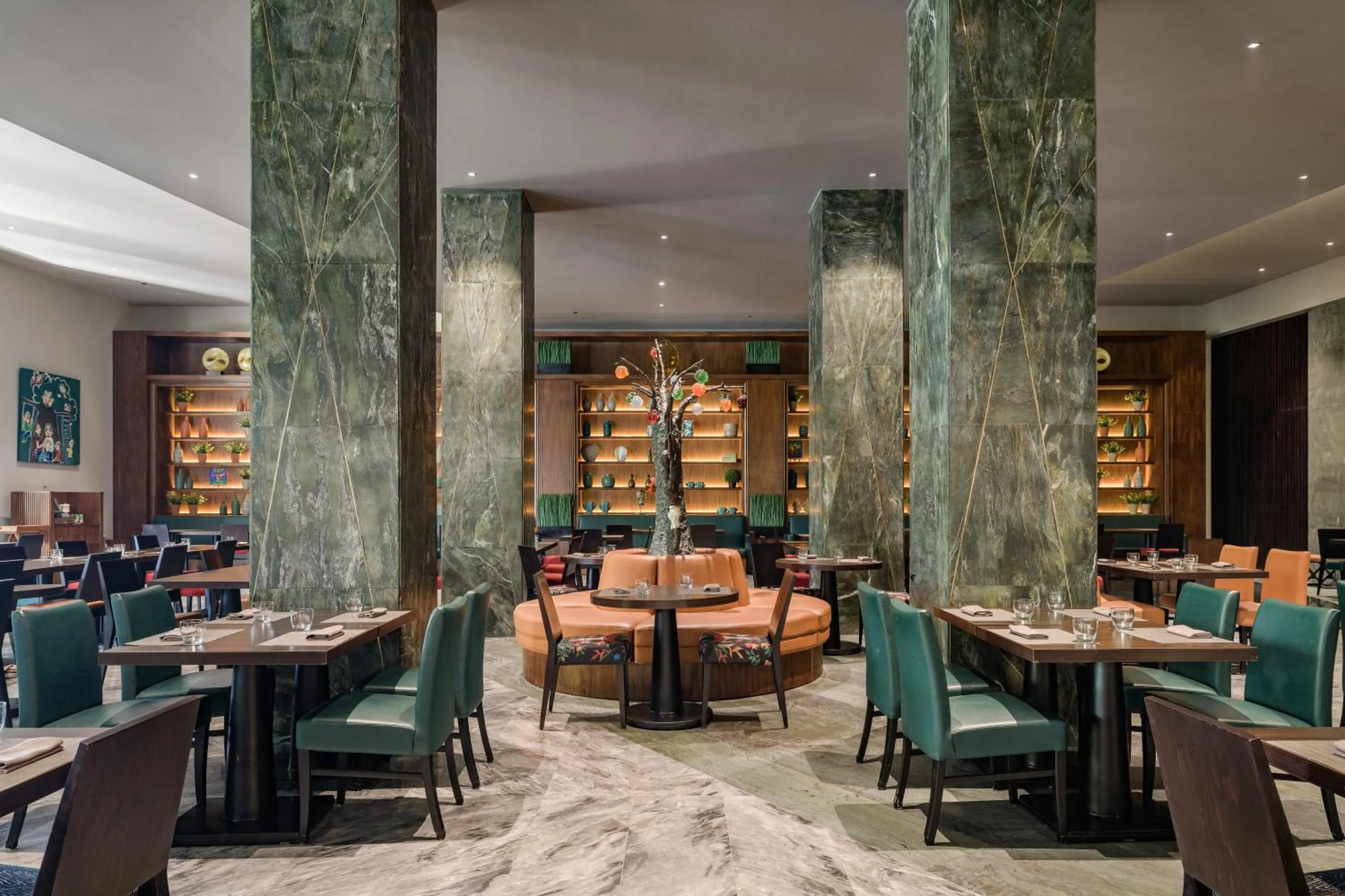 Restaurant/places to eat in Dusit Thani LakeView Cairo