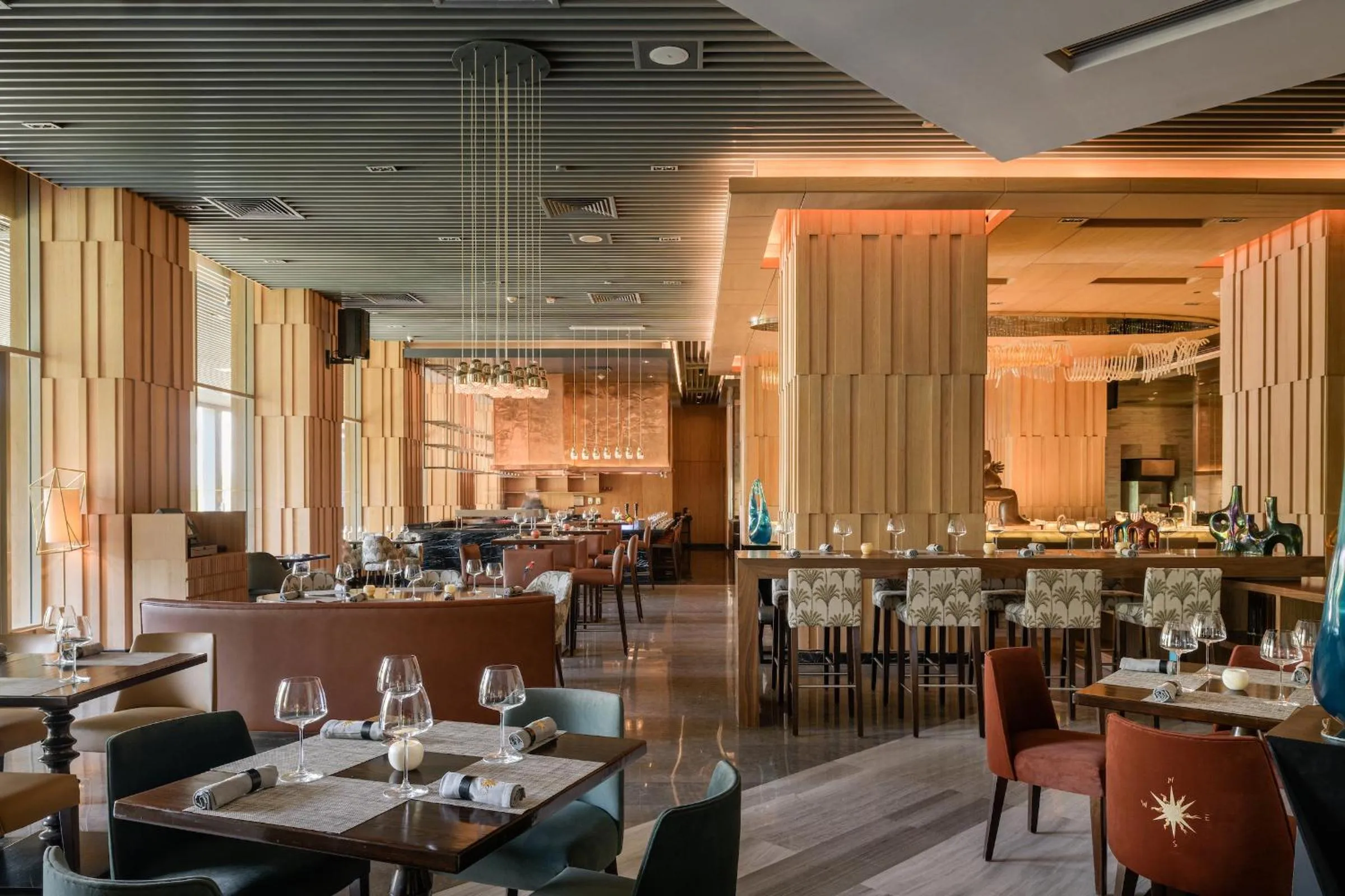 Restaurant/places to eat in Dusit Thani LakeView Cairo