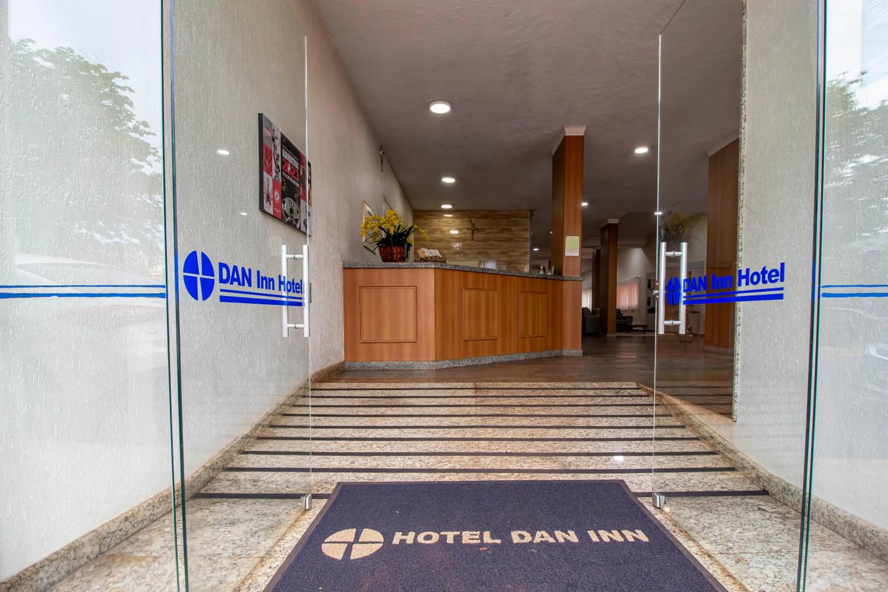 Lobby or reception in Hotel Dan Inn Barretos by Nacional Inn
