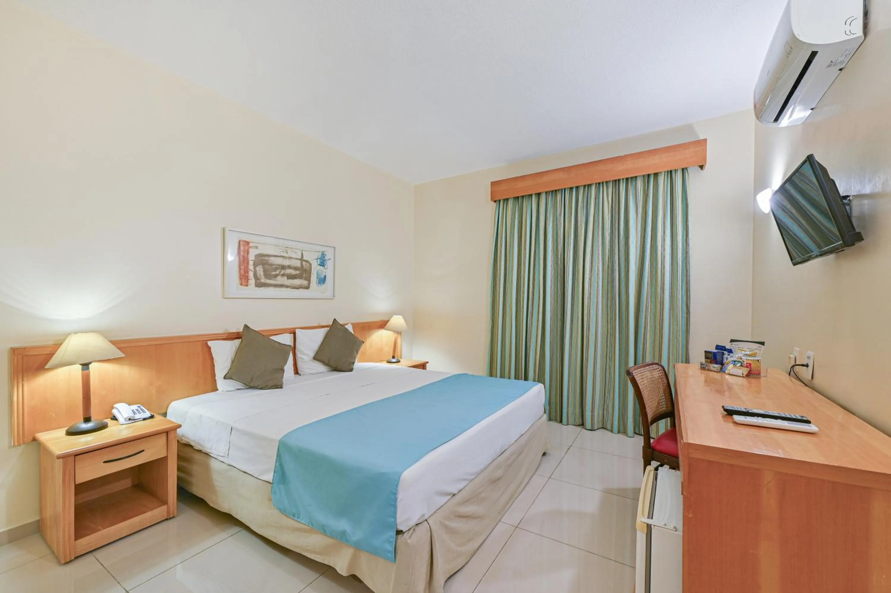 Bedroom, Bed in Hotel Golden Park Campinas Viracopos By Nacional Inn