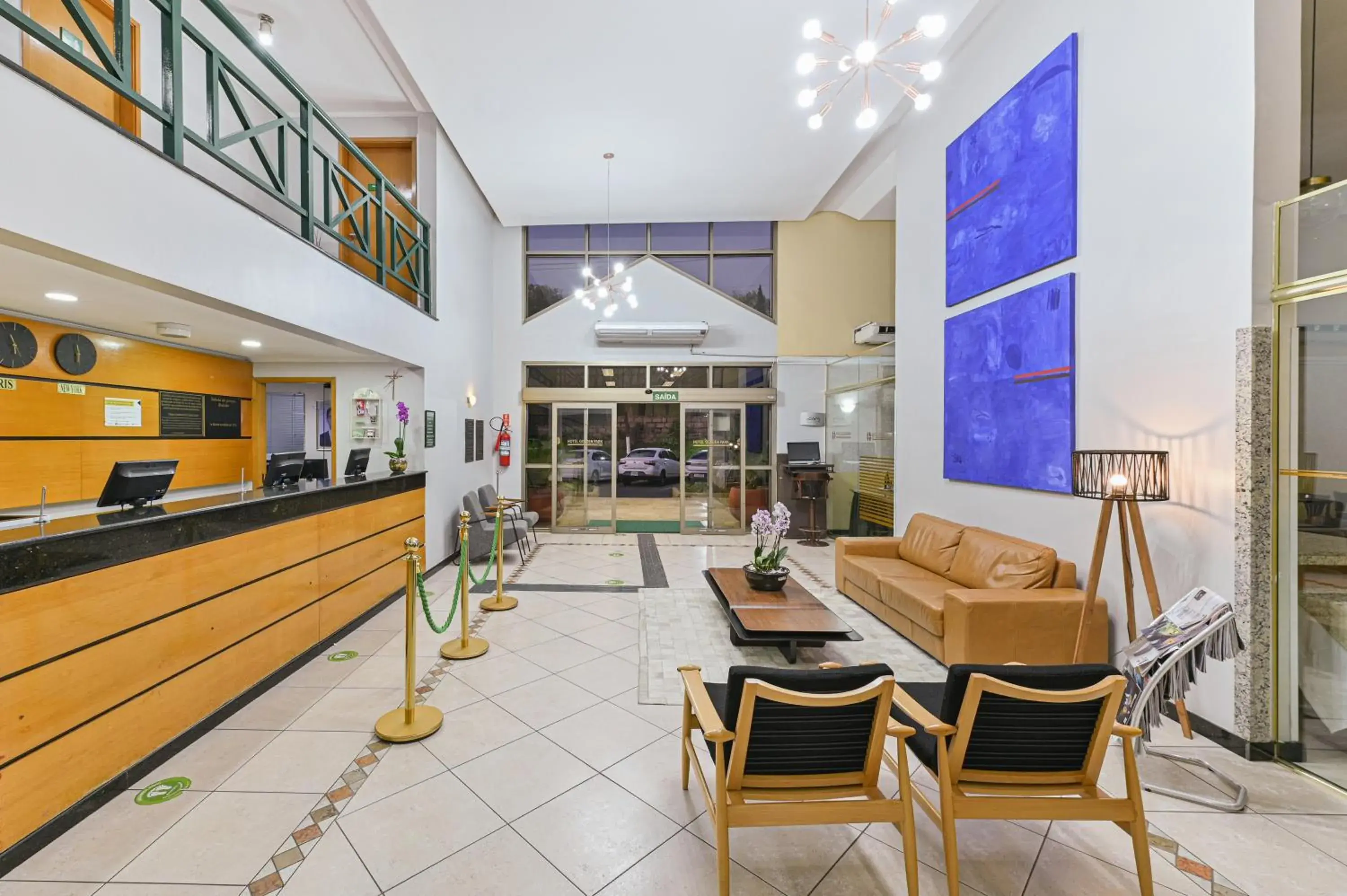 Lobby or reception in Hotel Golden Park Campinas Viracopos By Nacional Inn Lobby or reception in Hotel Golden Park Campinas Viracopos By Nacional Inn