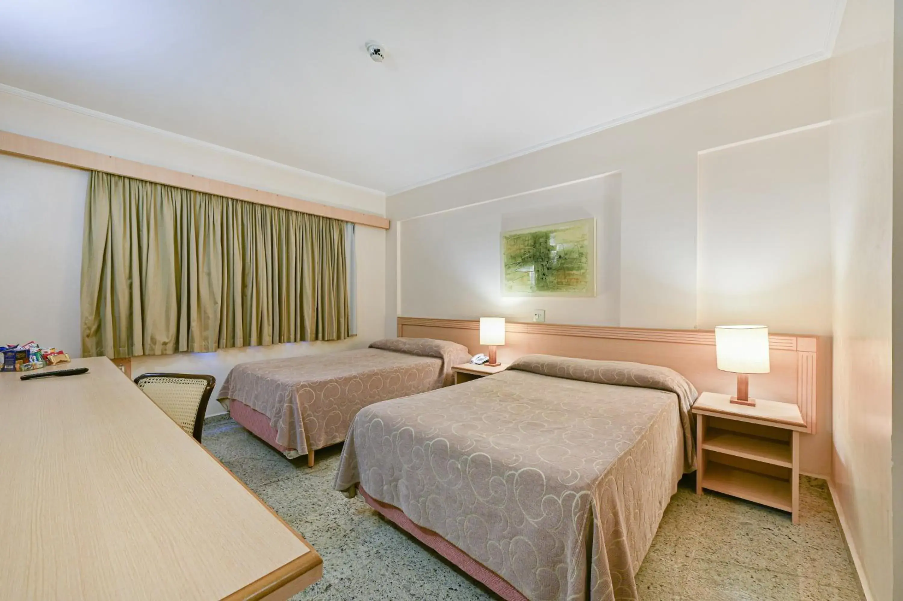 Superior Twin Room in Hotel Golden Park Campinas Viracopos By Nacional Inn Superior Twin Room in Hotel Golden Park Campinas Viracopos By Nacional Inn