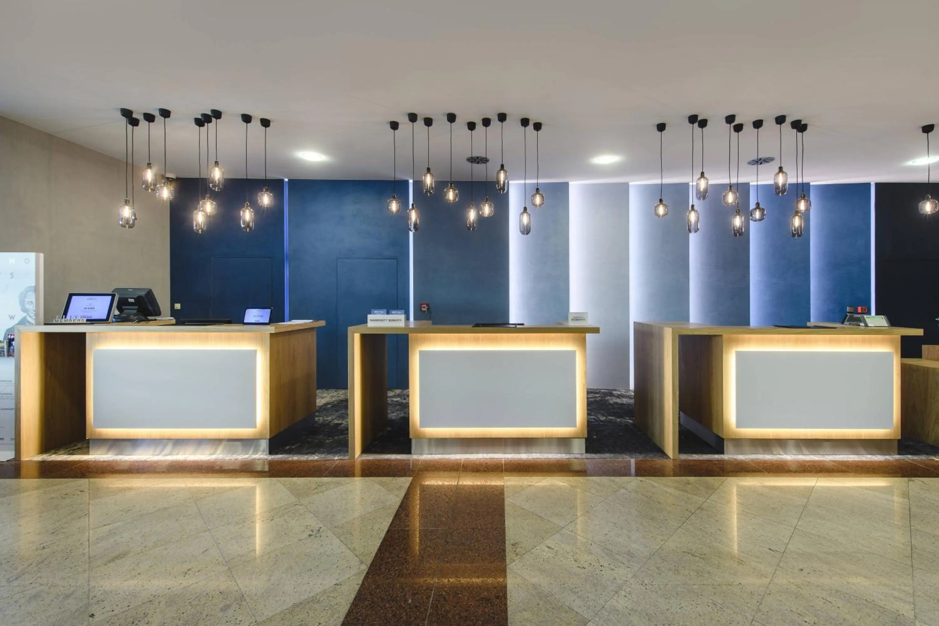 Lobby or reception in Courtyard by Marriott Warsaw Airport