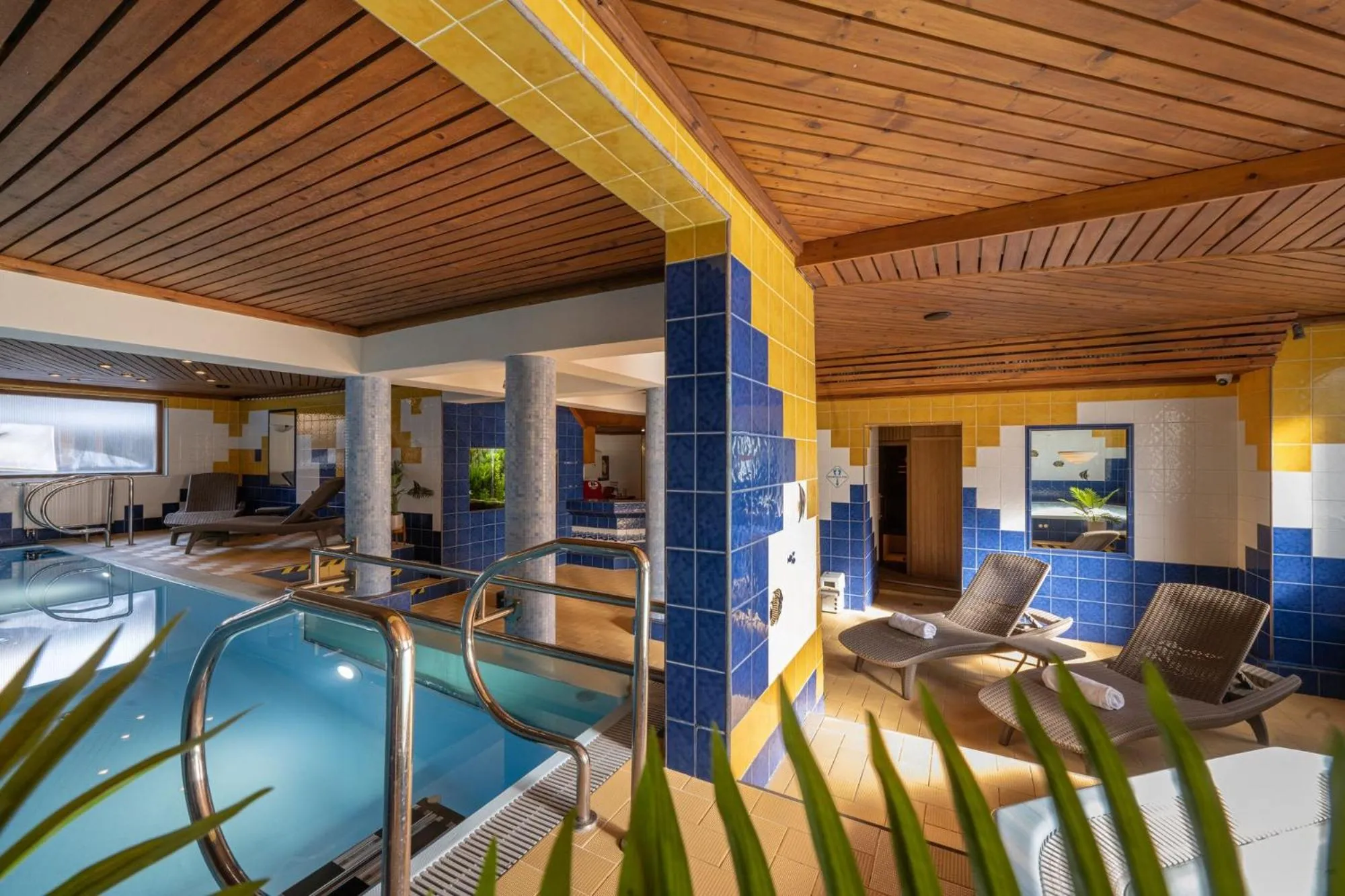 Hot Tub in Czarny Potok Wellness & Spa Zakopane Centrum