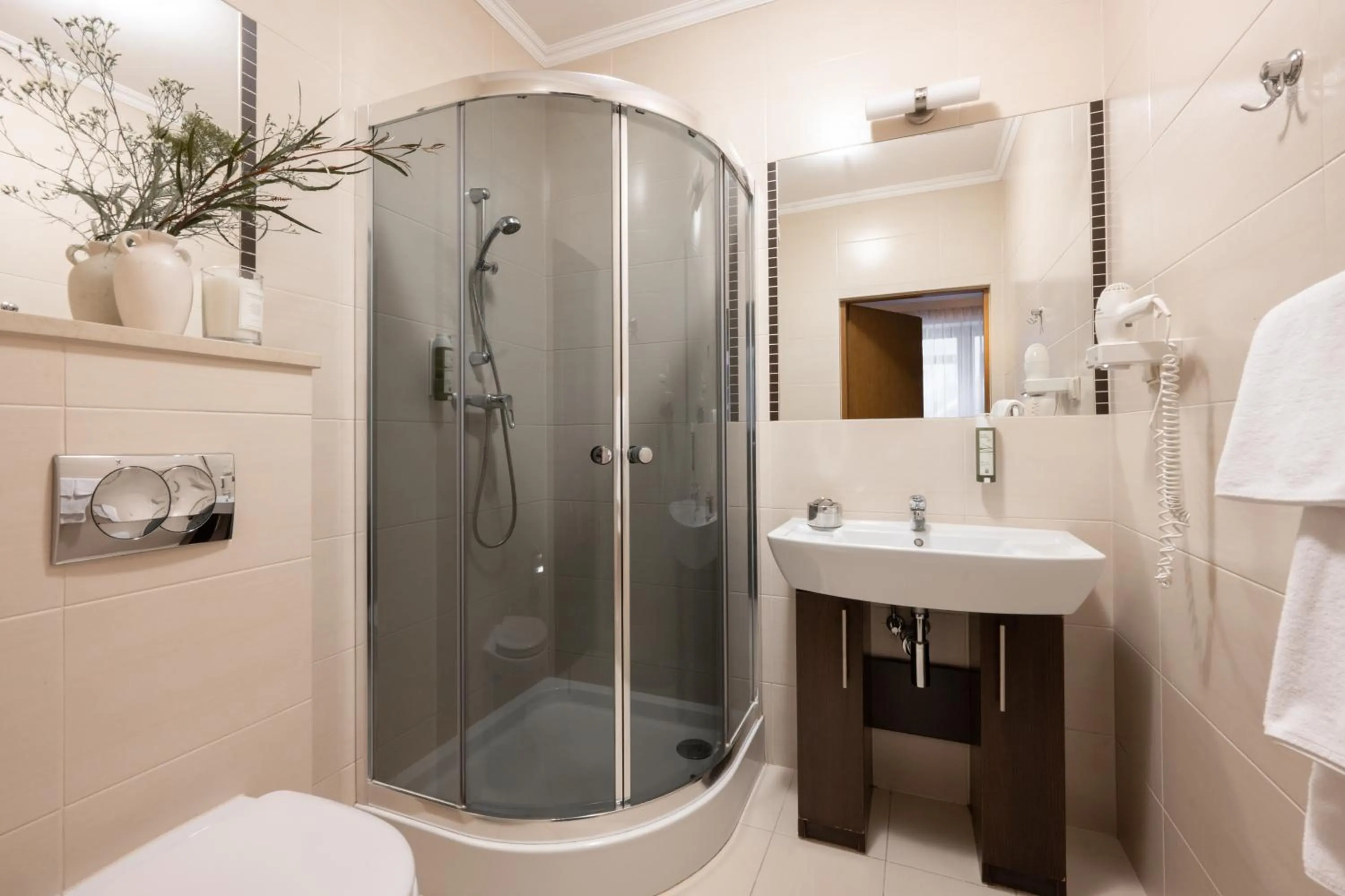 Shower in Czarny Potok Wellness & Spa Zakopane Centrum