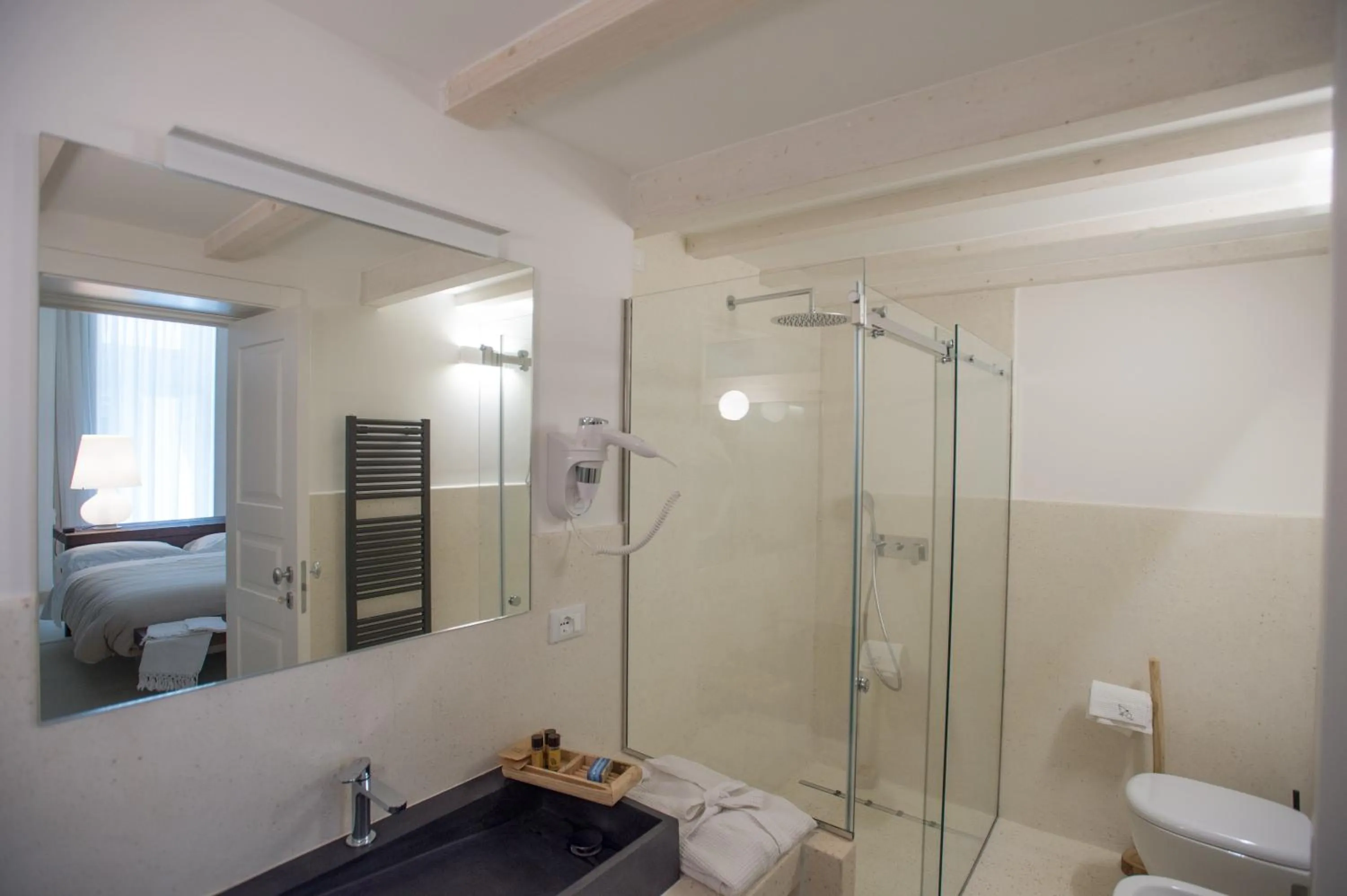 Bathroom in Corte Campanile Boutique B&B