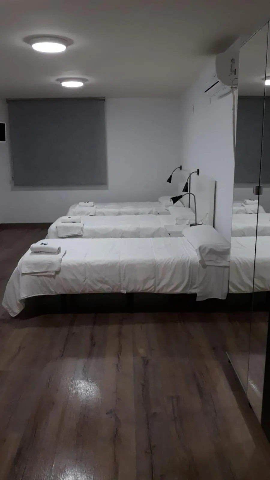 group of guests, Bed in Europa House Village