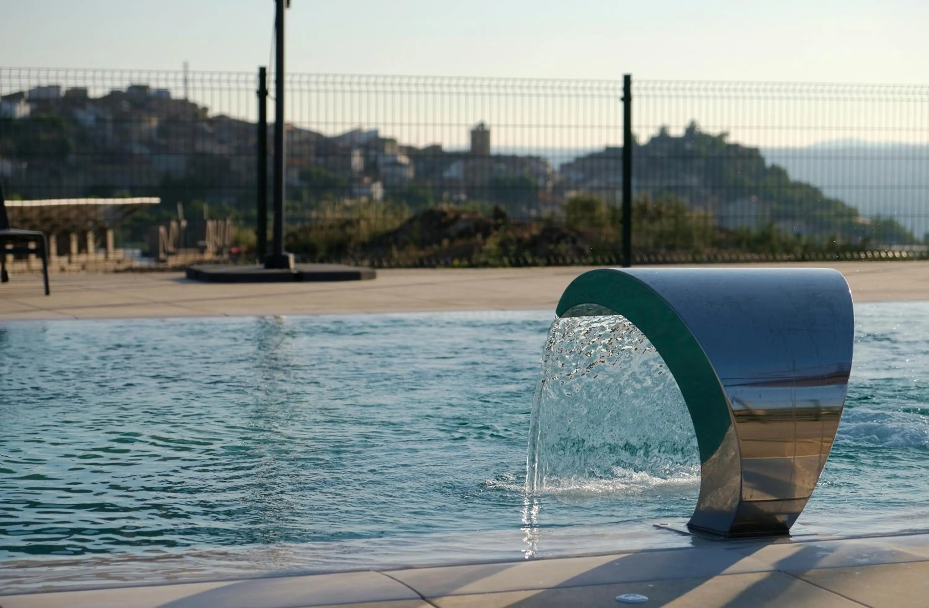 Swimming pool in Posada Doña Urraca
