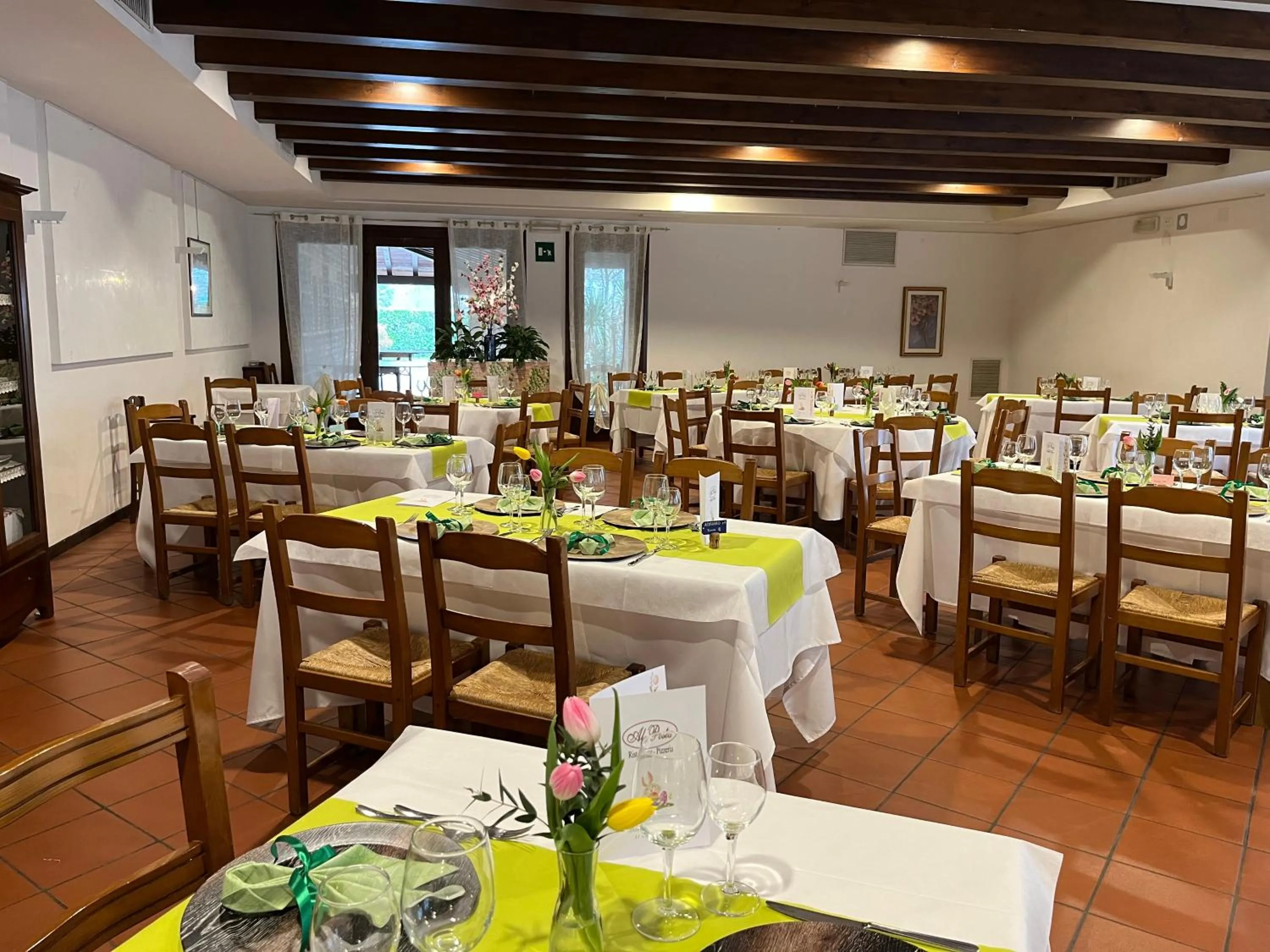 Restaurant/places to eat in Hotel Al Posta