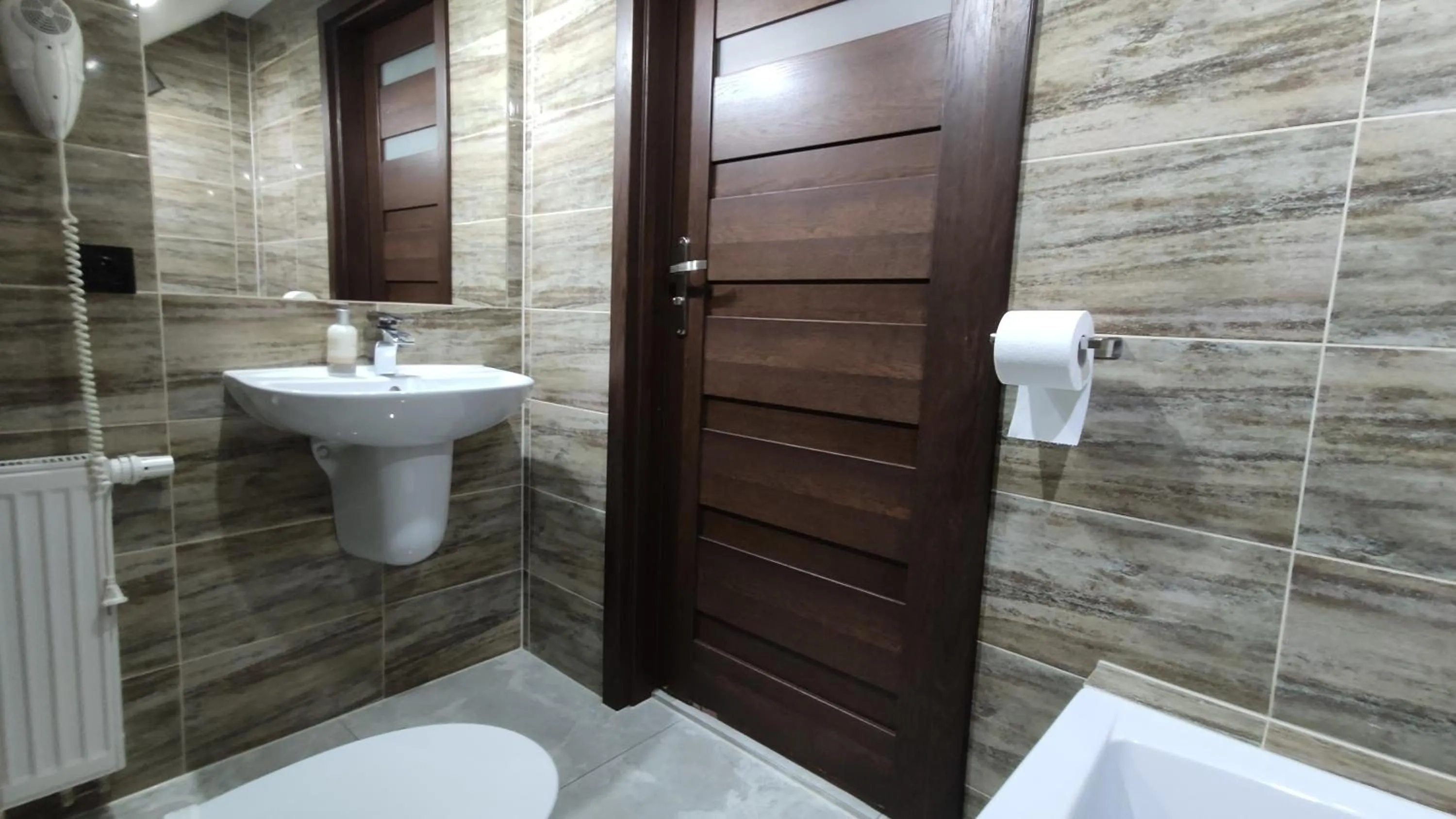 Bathroom in Willa Amaretto