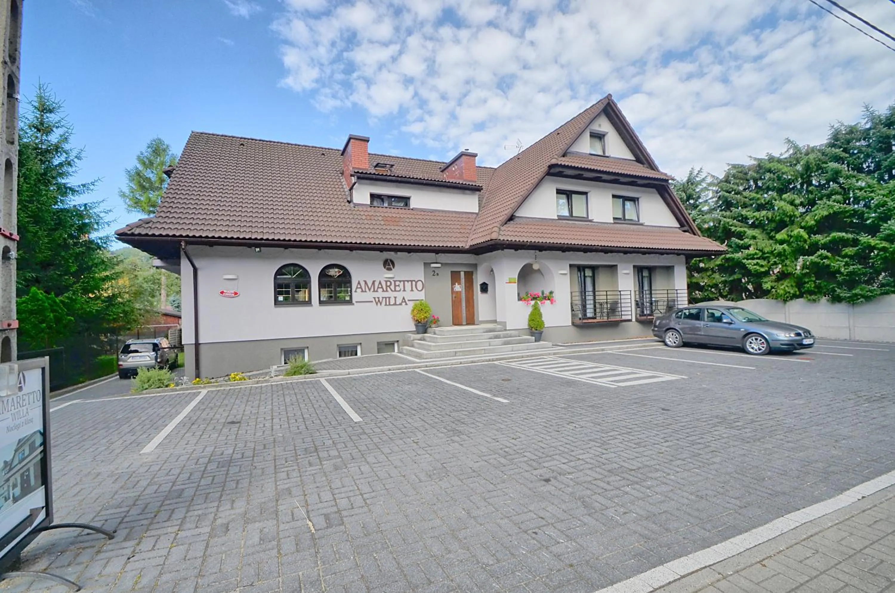 Property building in Willa Amaretto