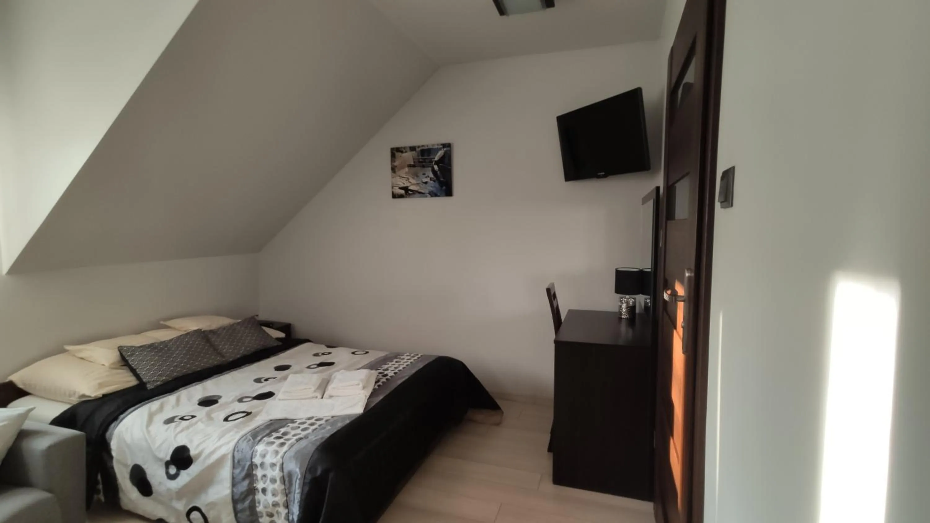 Bed in Willa Amaretto