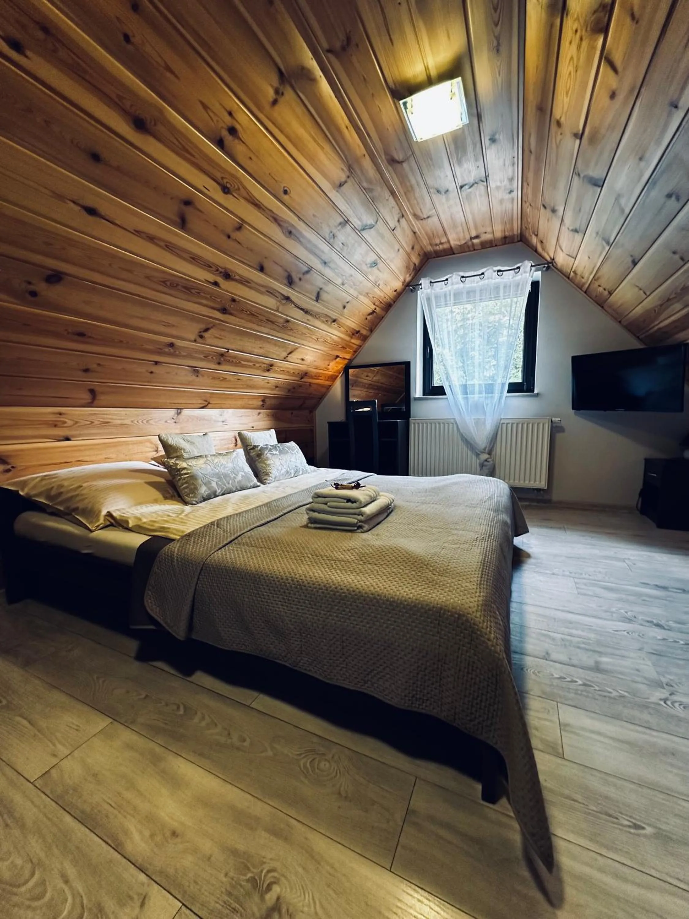 Bed in Willa Amaretto