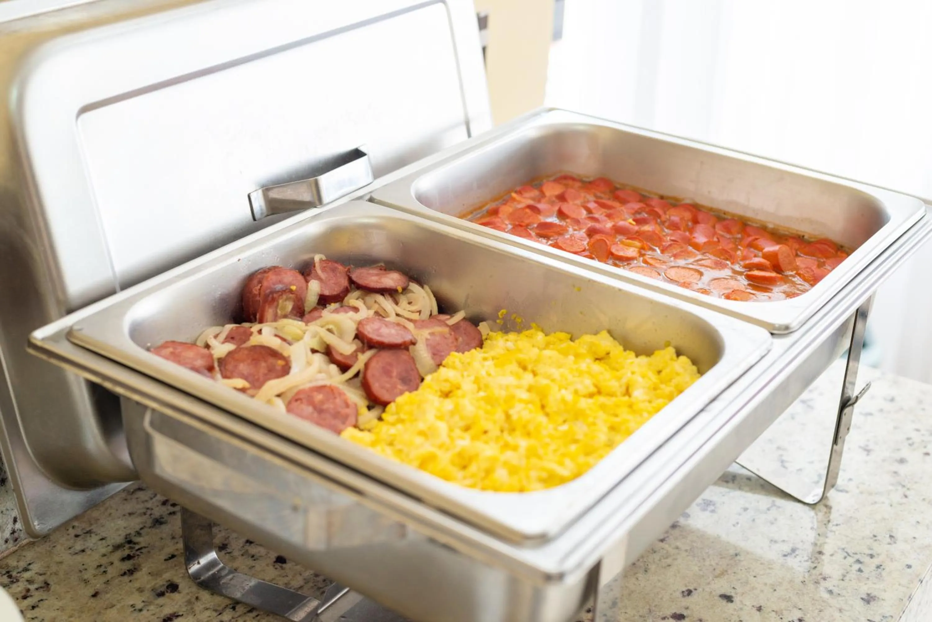 Continental breakfast in Hotel Regional JF