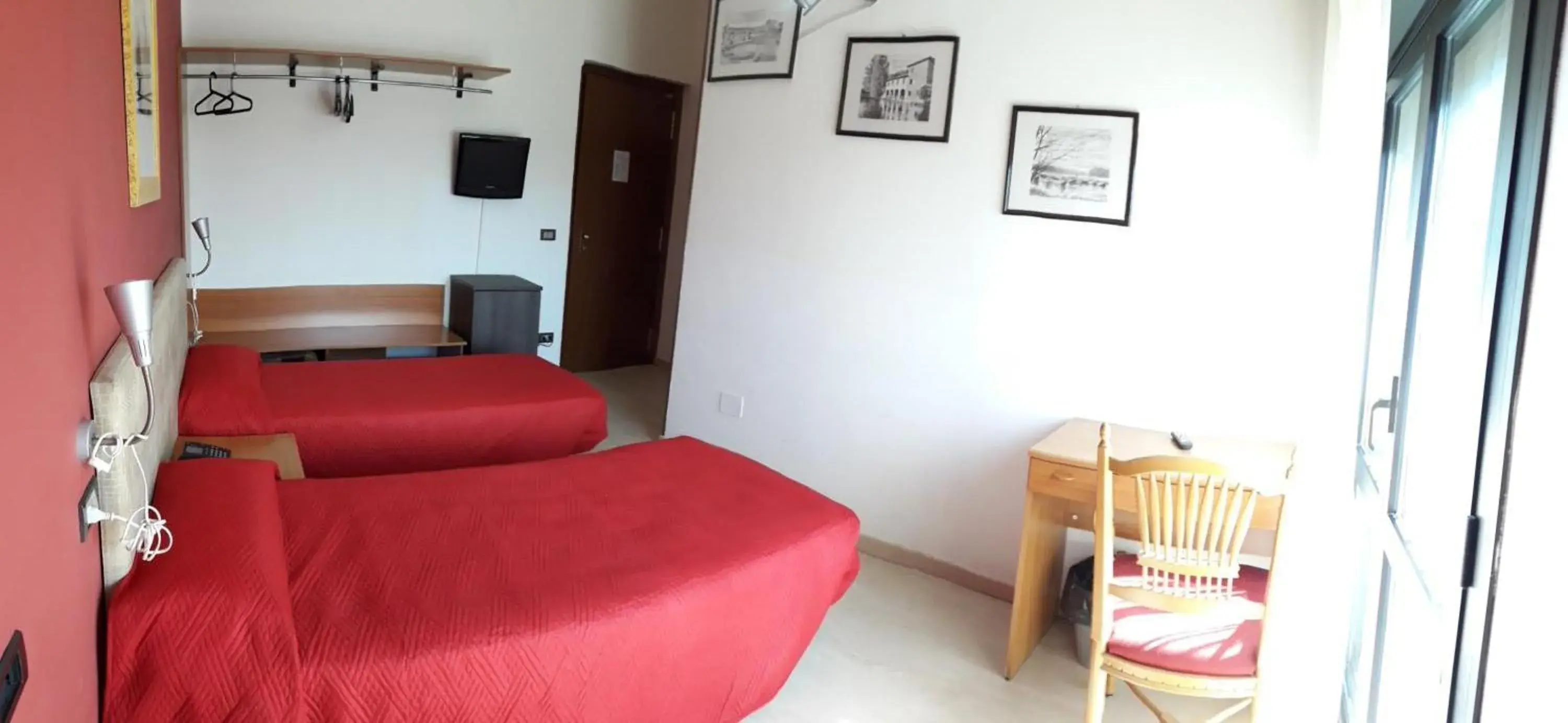 Bedroom, Bed in Aer Hotel Malpensa Bedroom, Bed in Aer Hotel Malpensa