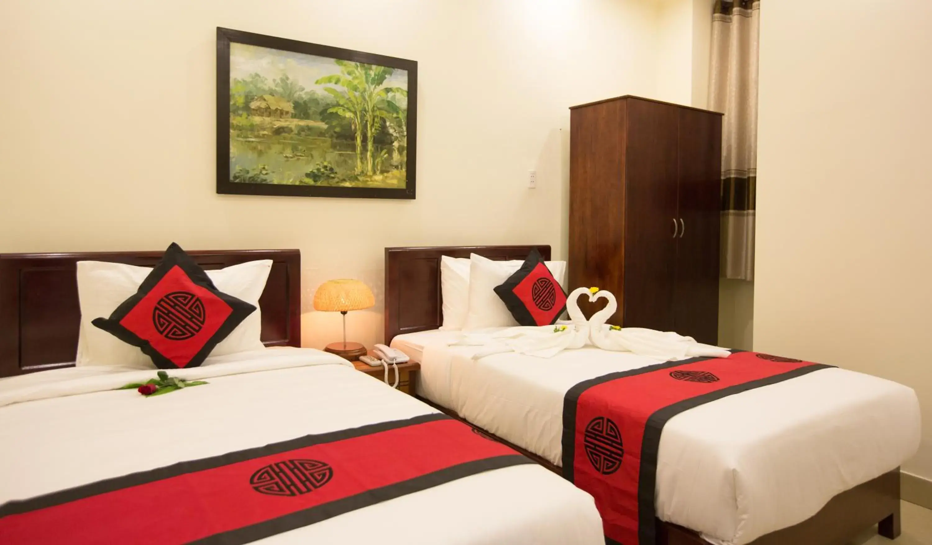 Deluxe Double or Twin Room with Garden View - single occupancy in Herbal Tea Homestay Deluxe Double or Twin Room with Garden View - single occupancy in Herbal Tea Homestay