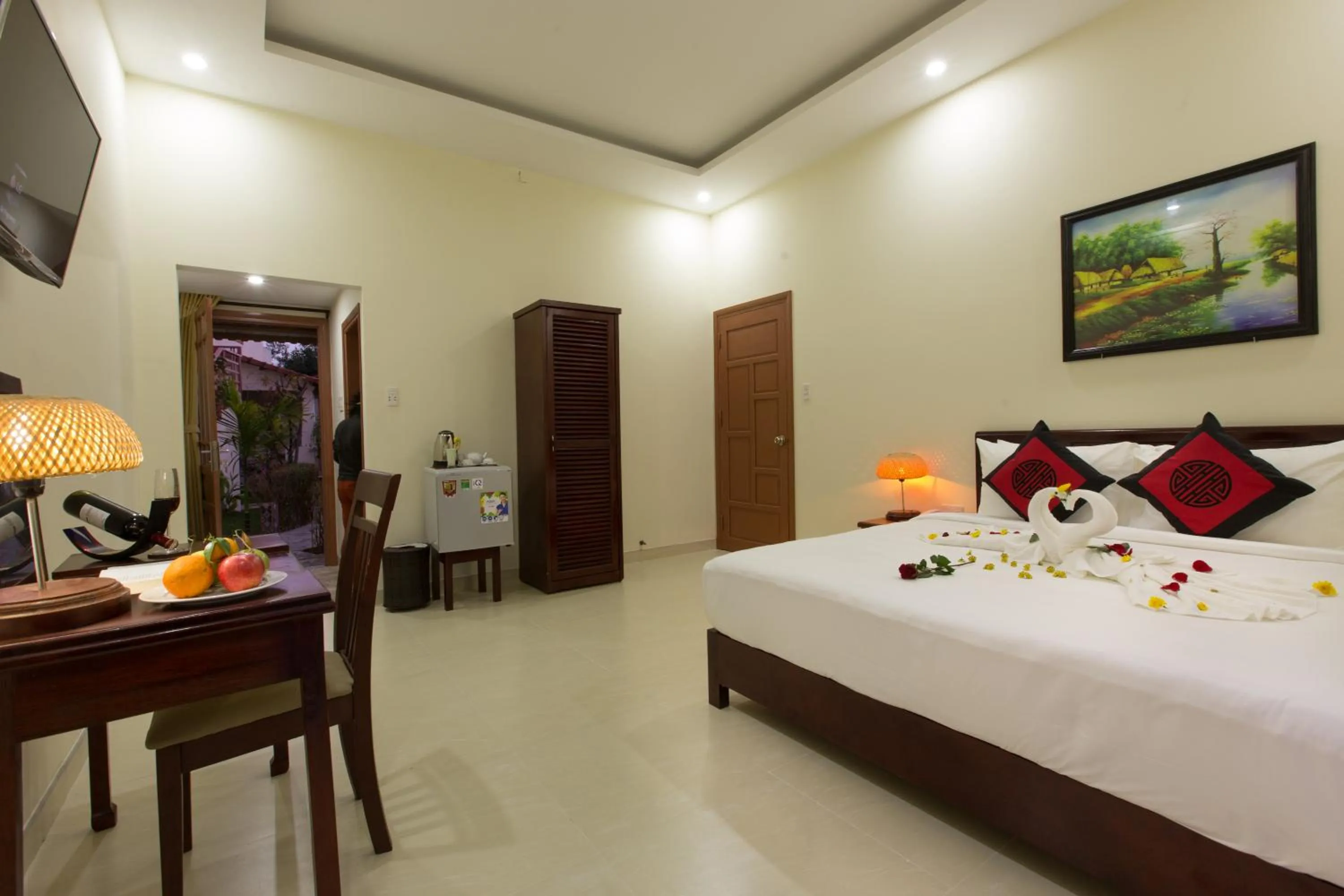 Photo of the whole room, Bed in Herbal Tea Homestay