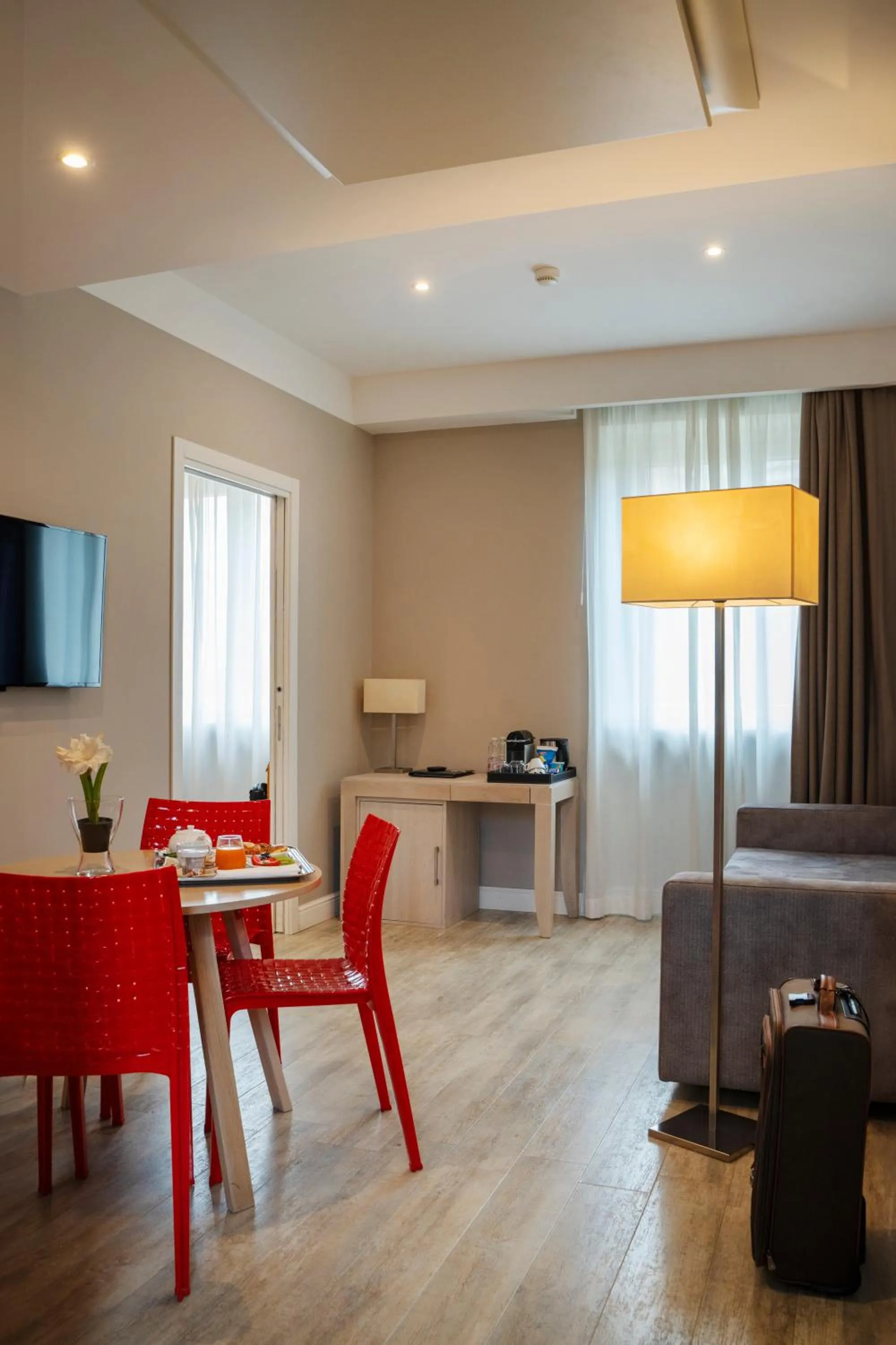 Property building in Hotel Villa Maria Regina