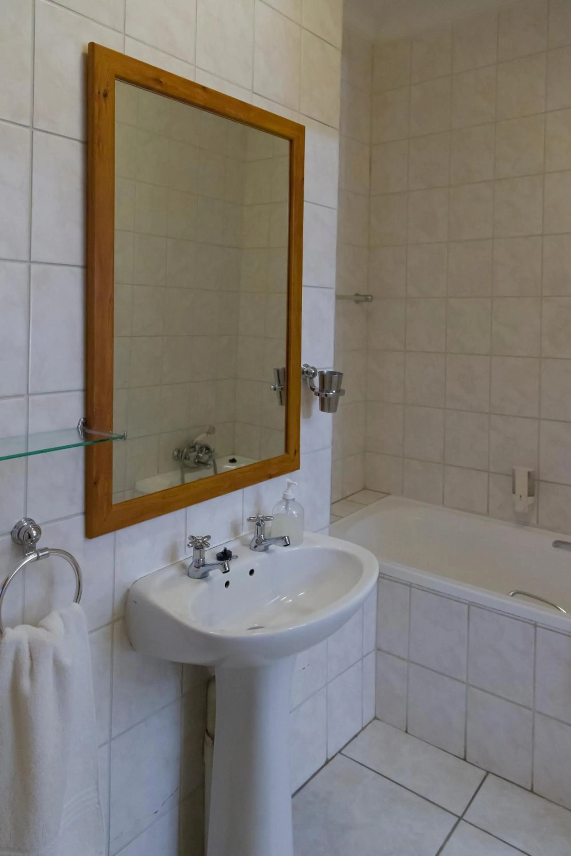 Bathroom in Bayswater Lodge