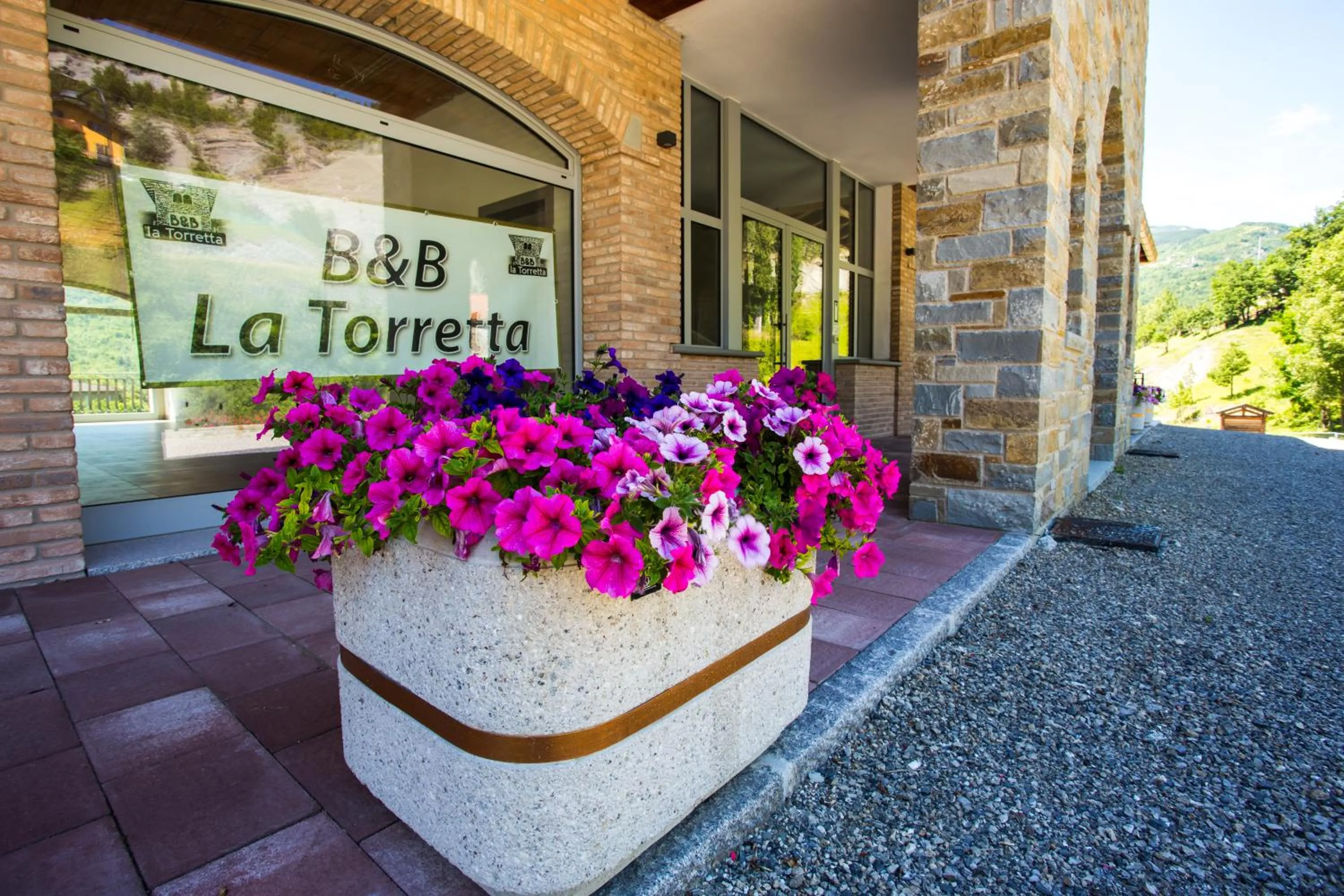 Decorative detail in B&B La Torretta