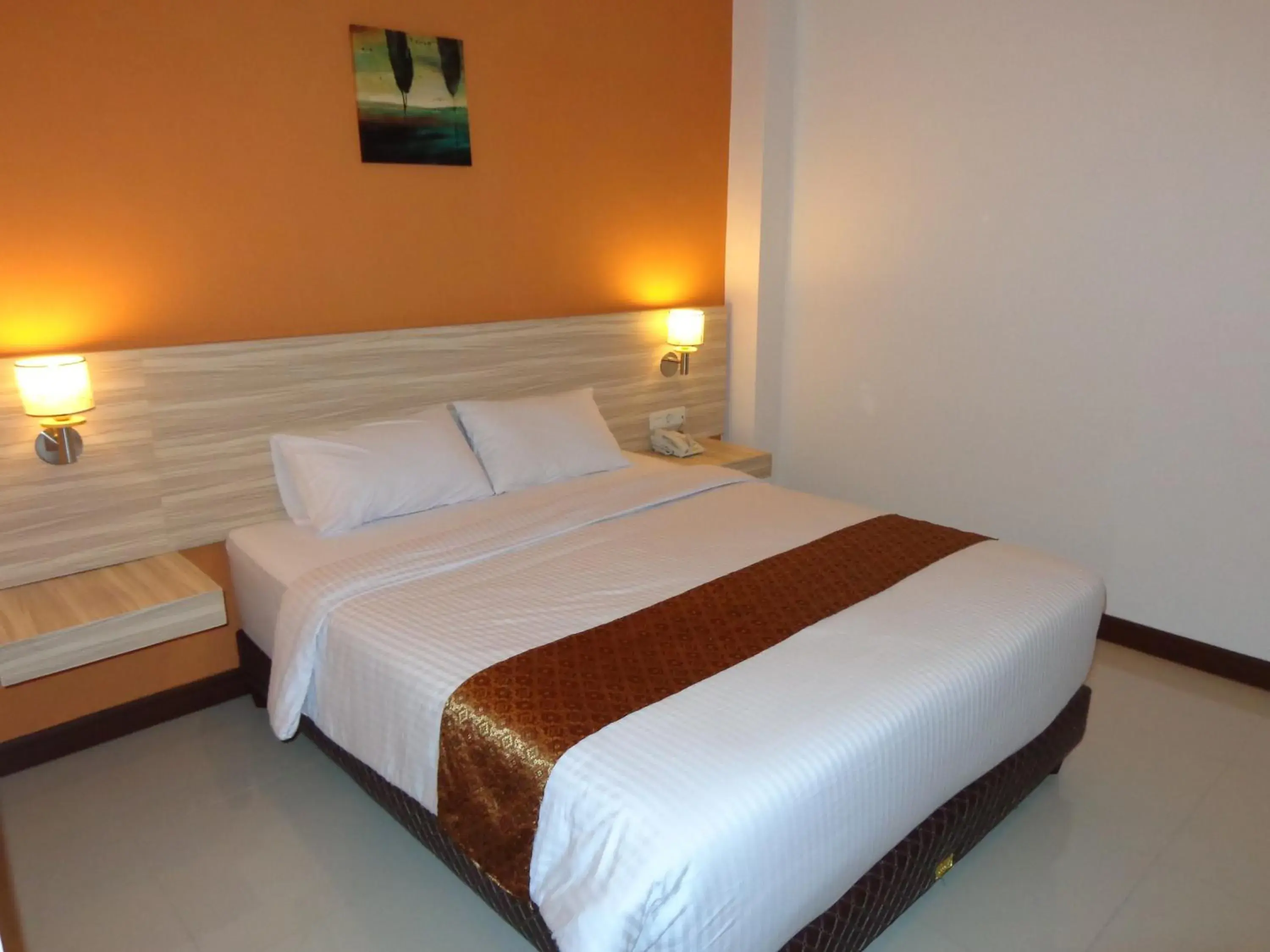 Photo of the whole room in Frank's Hotel Photo of the whole room in Frank's Hotel