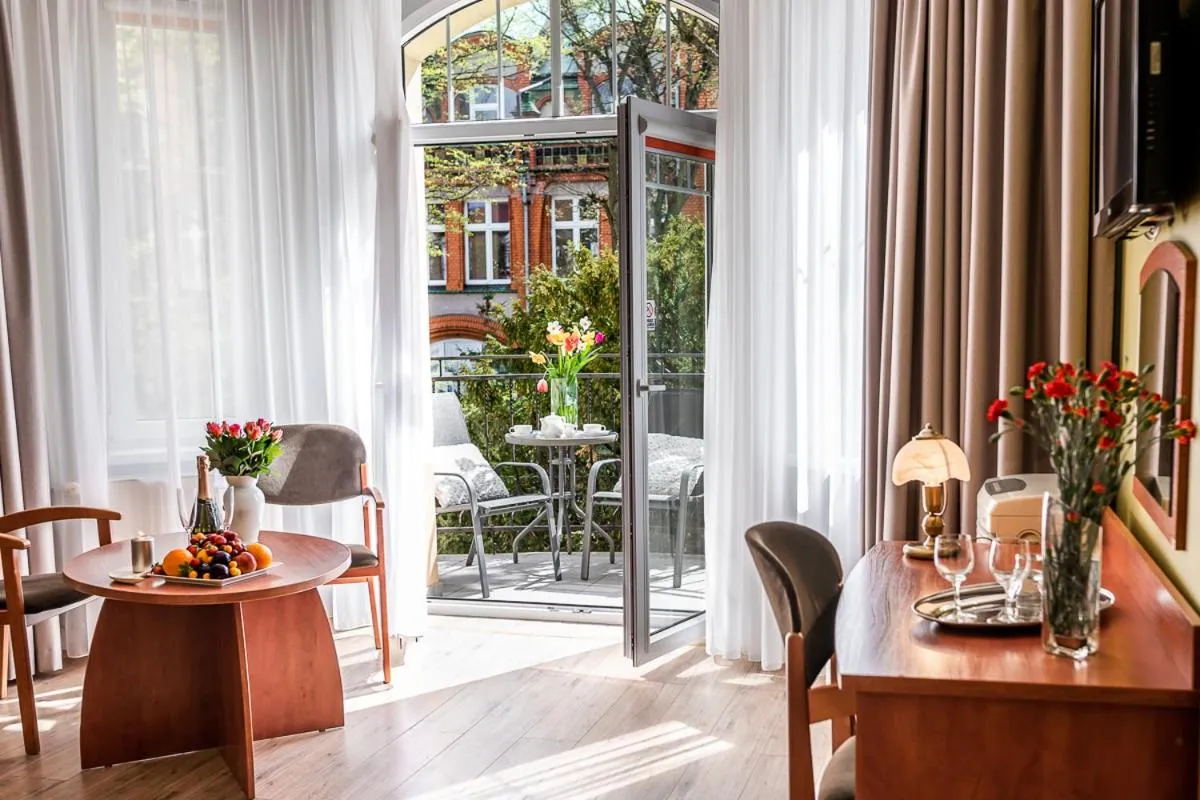 Seating area in Hotel Cis