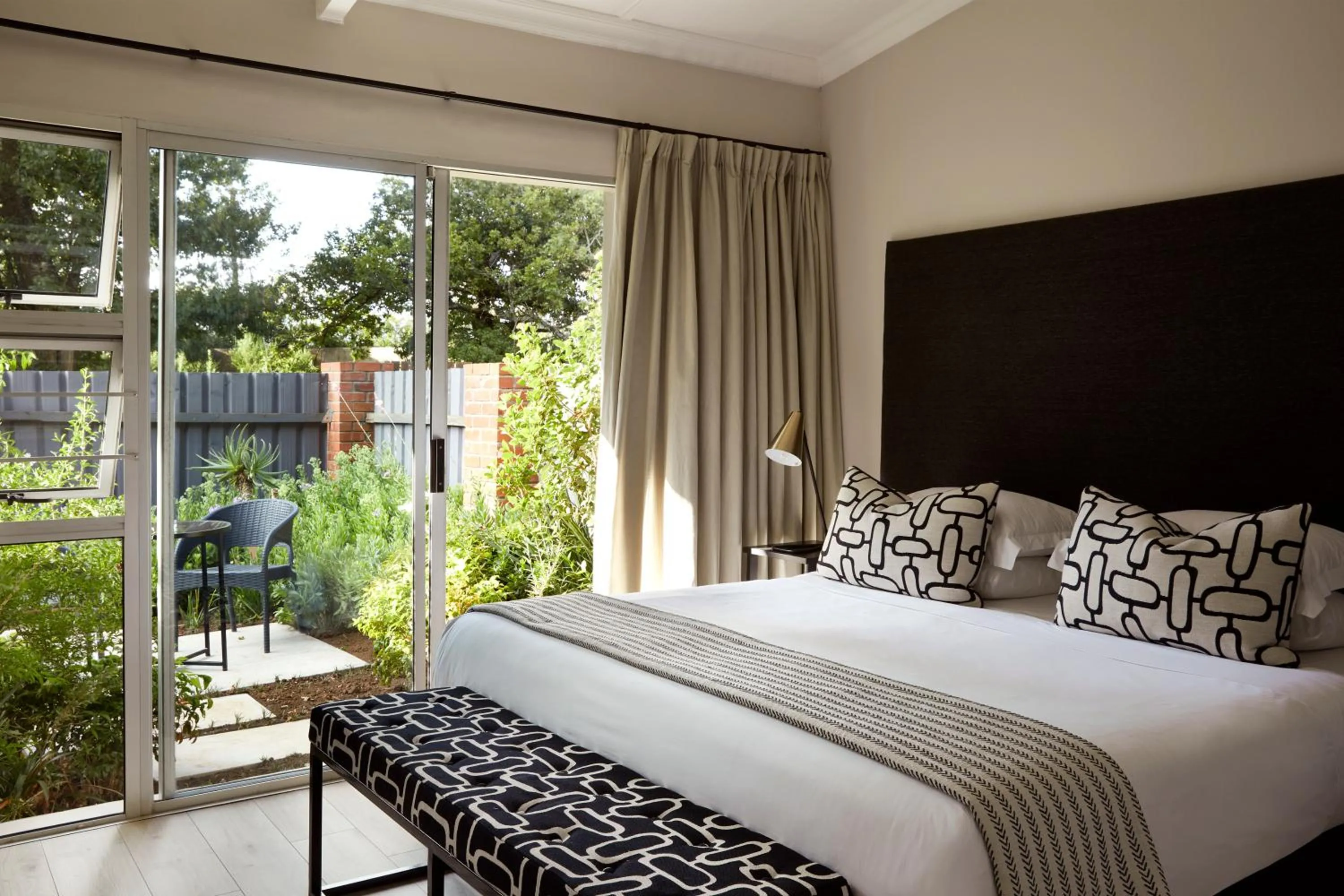 Bed in Brahman Hills - Gardens, Spa, Hotel & Villas - 5star