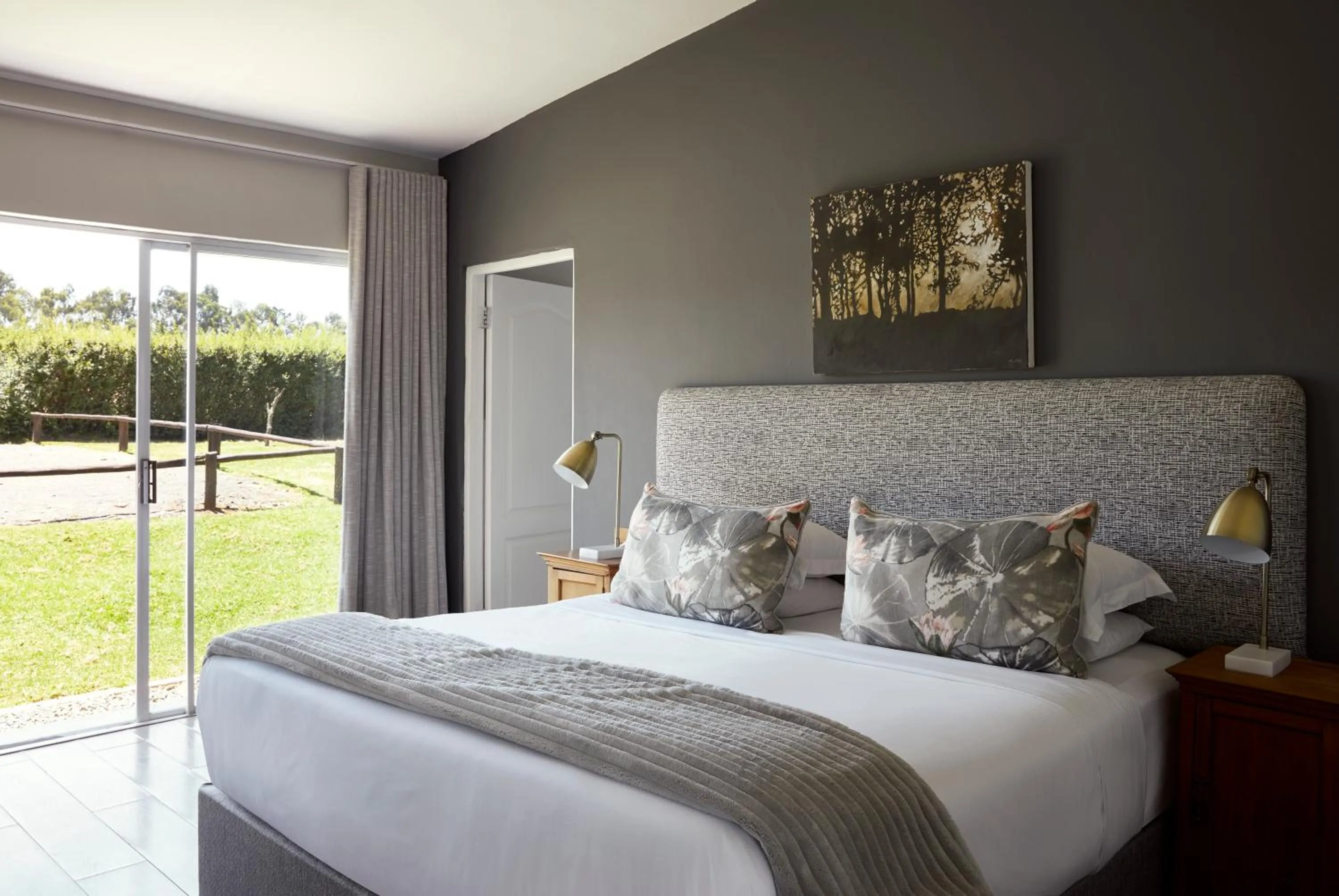 Bed in Brahman Hills - Gardens, Spa, Hotel & Villas - 5star