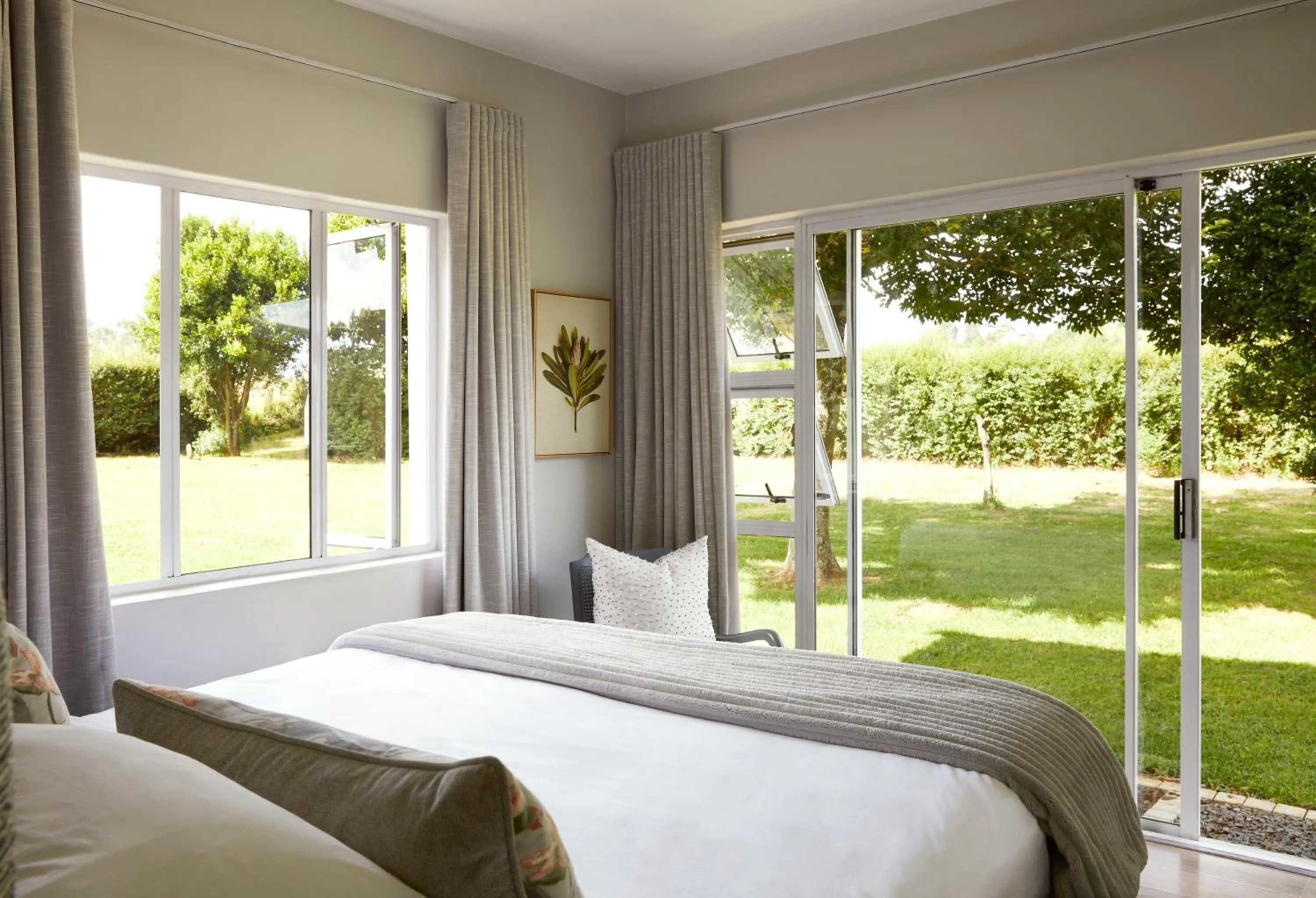 Bed in Brahman Hills - Gardens, Spa, Hotel & Villas - 5star