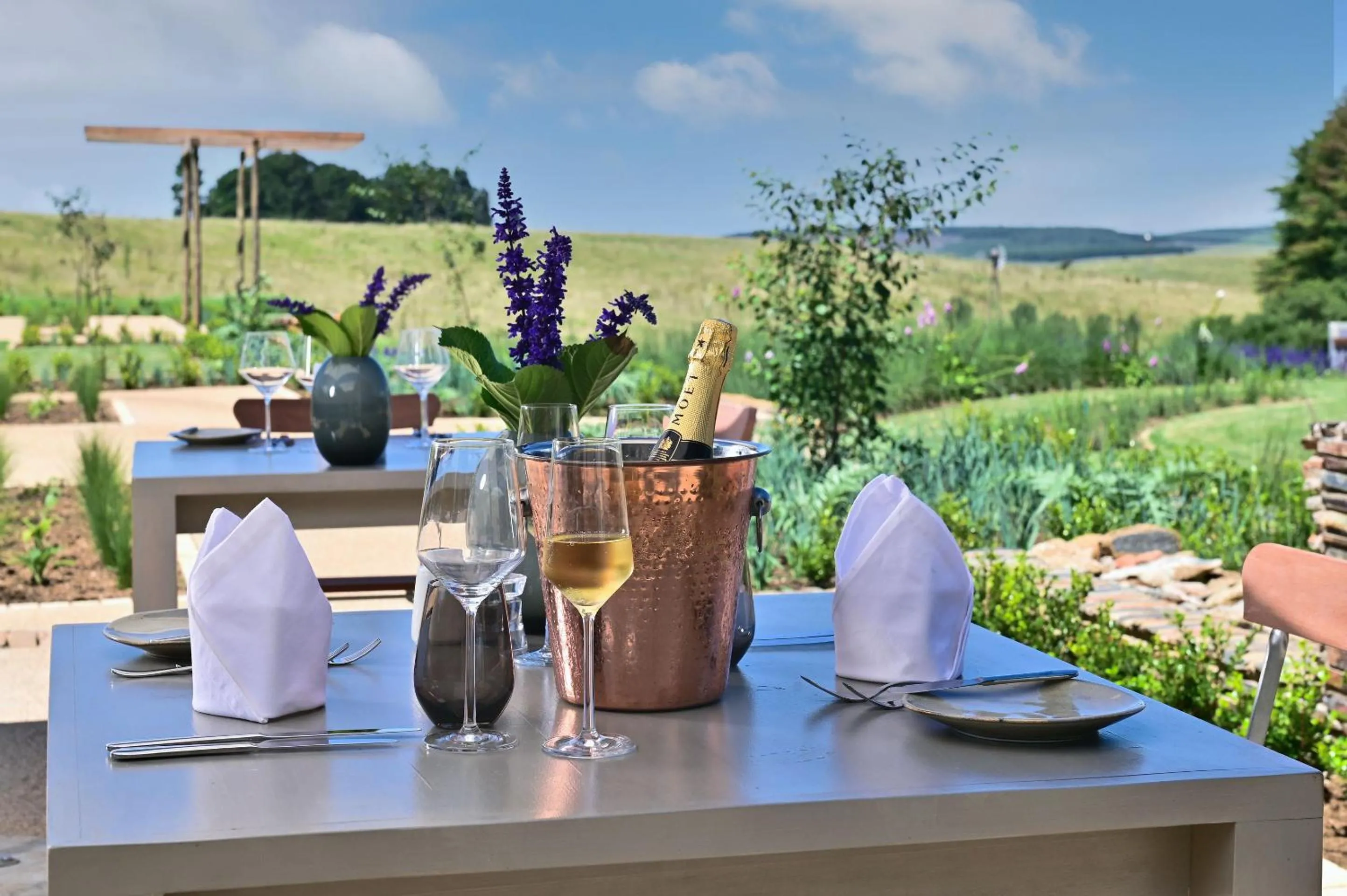 Restaurant/places to eat in Brahman Hills - Gardens, Spa, Hotel & Villas - 5star