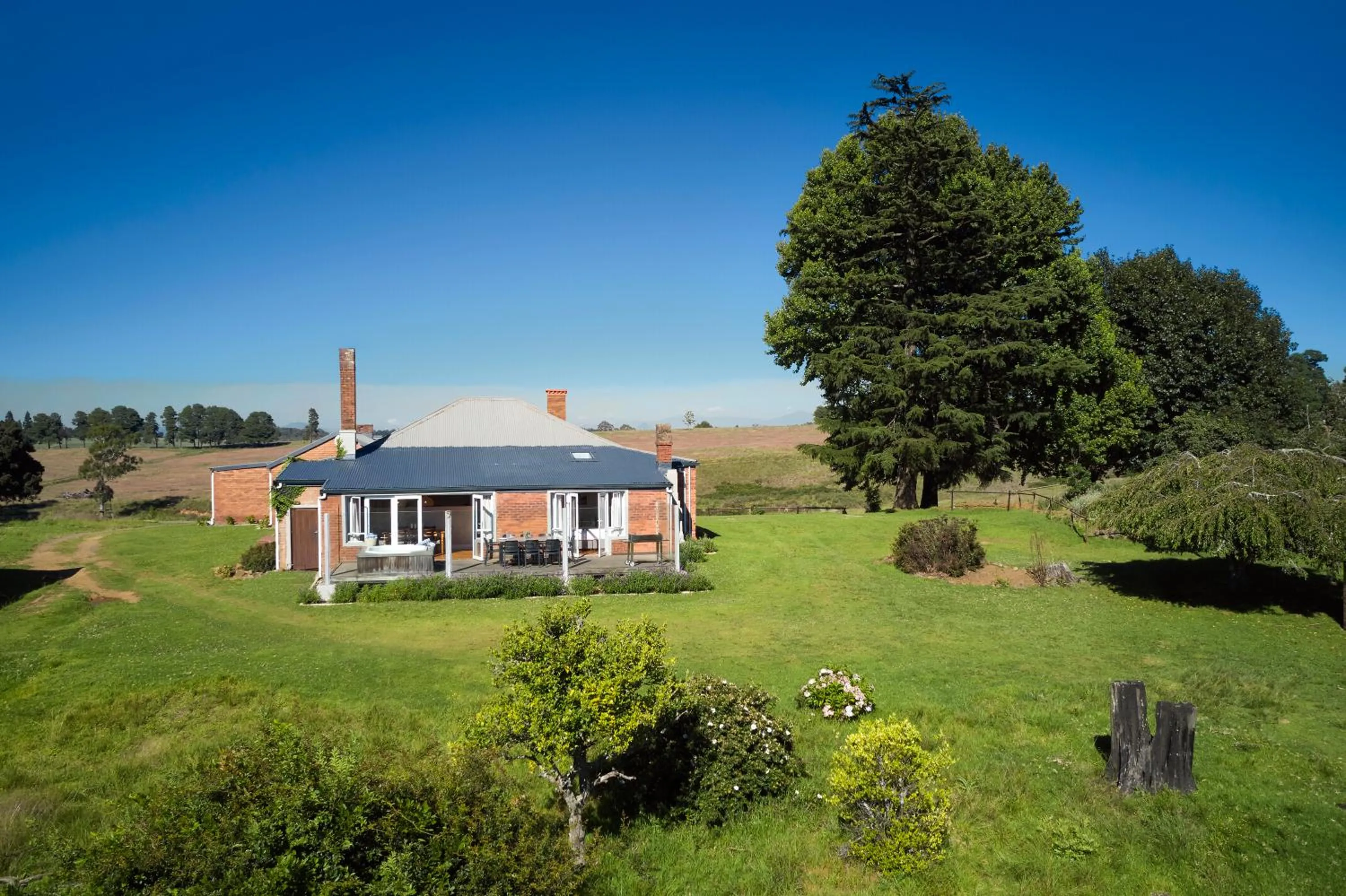 Brahman Hills - Gardens, Spa, Hotel & Villas - 5star