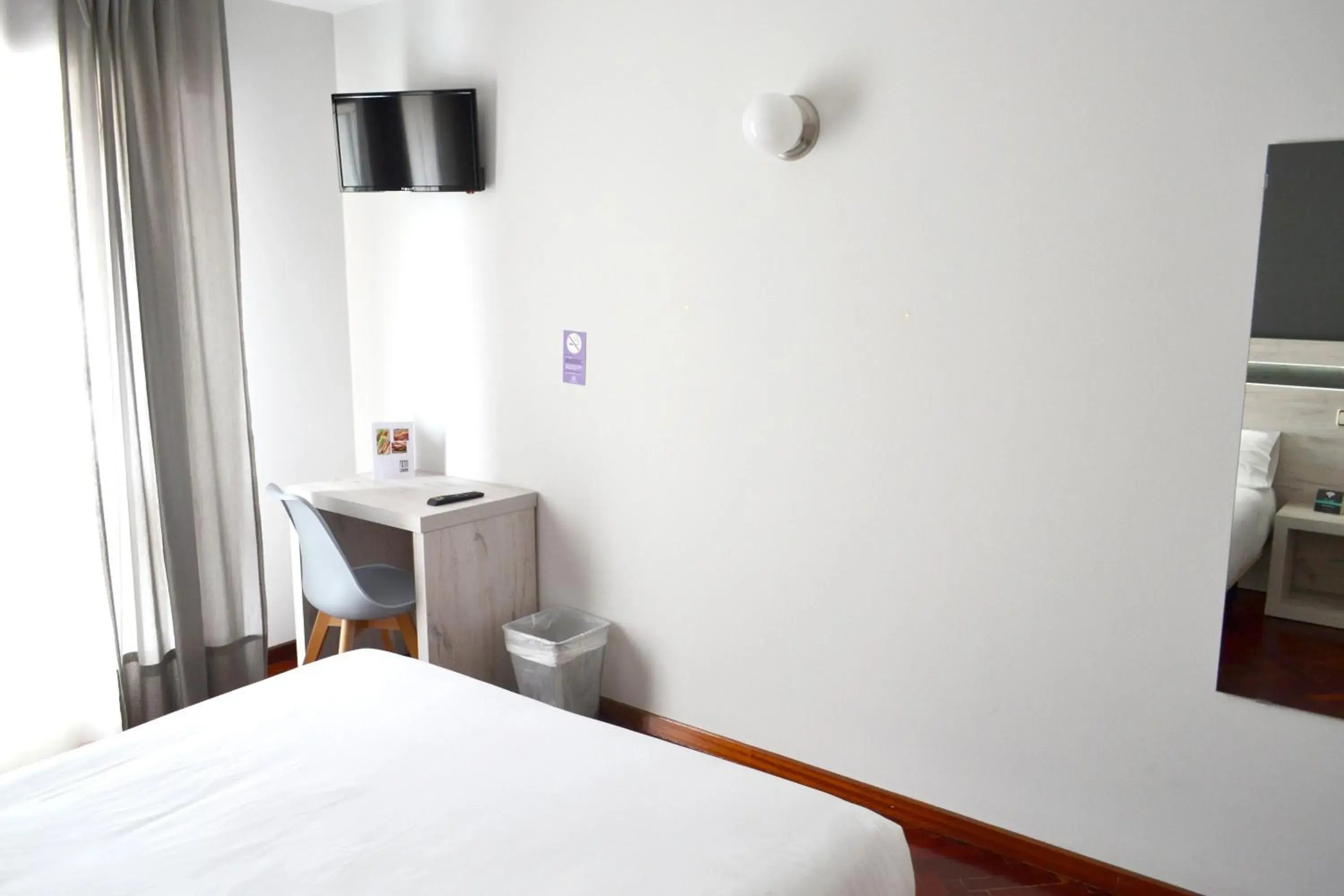 Bed in Alda Puerta Coruña Bed in Alda Puerta Coruña