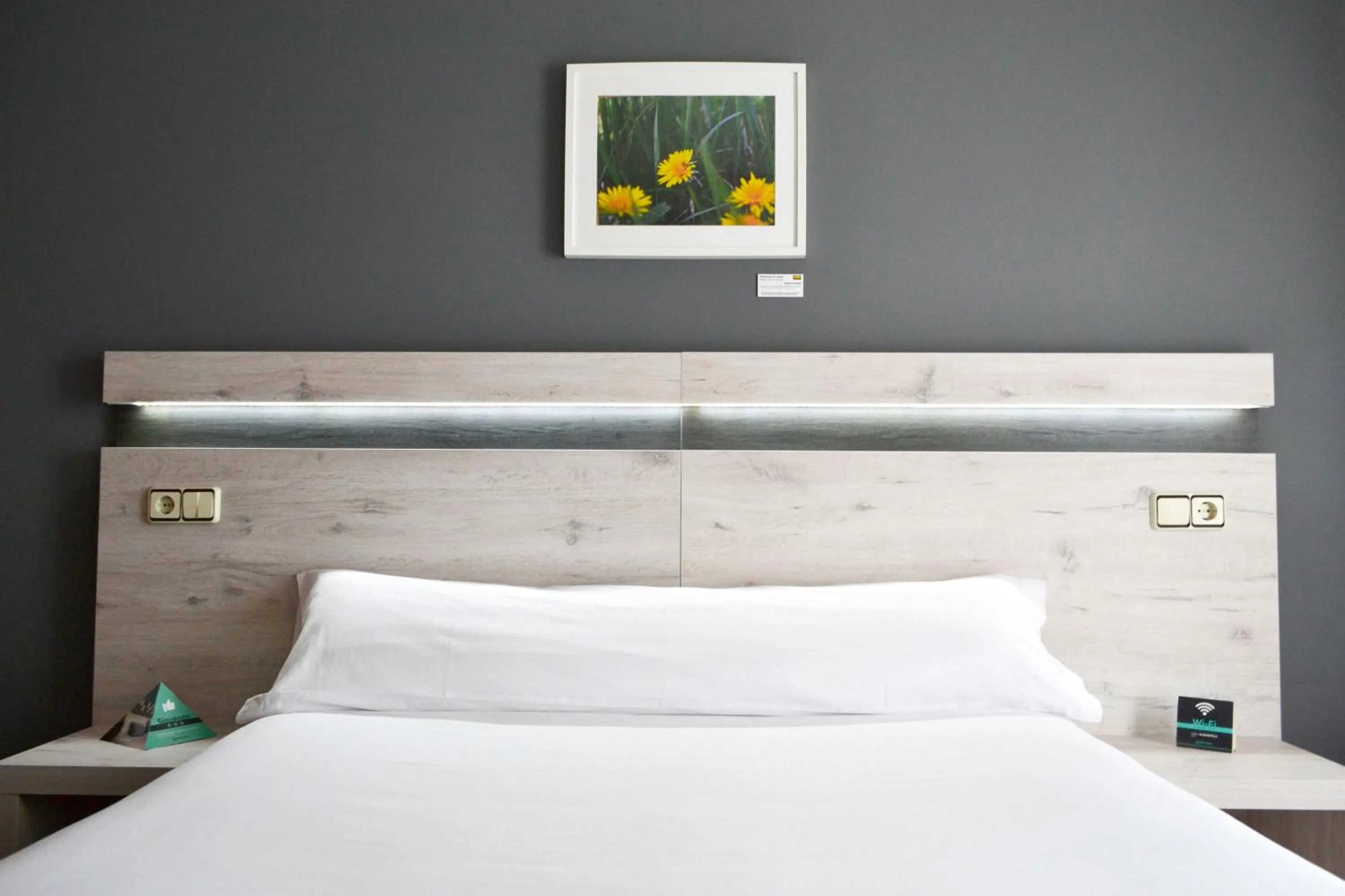 Bed in Alda Puerta Coruña