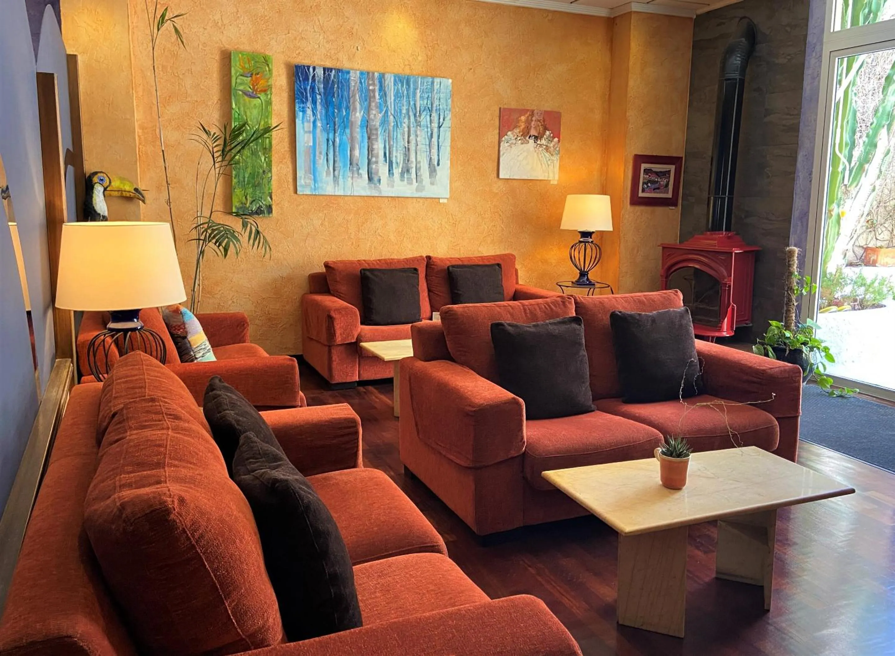 Dining area in Hotel Tikar