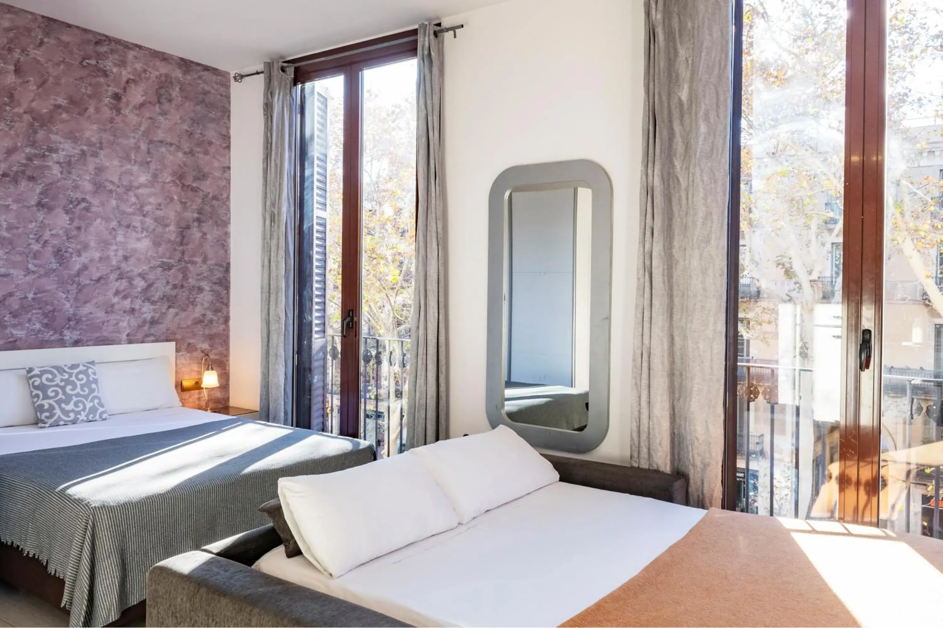 Bed in Aparthotel Rambla108 Bed in Aparthotel Rambla108