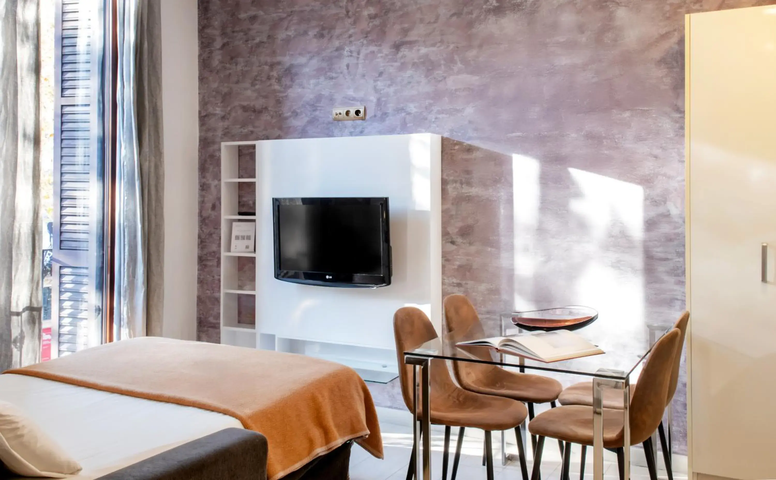 Bed in Aparthotel Rambla108 Bed in Aparthotel Rambla108