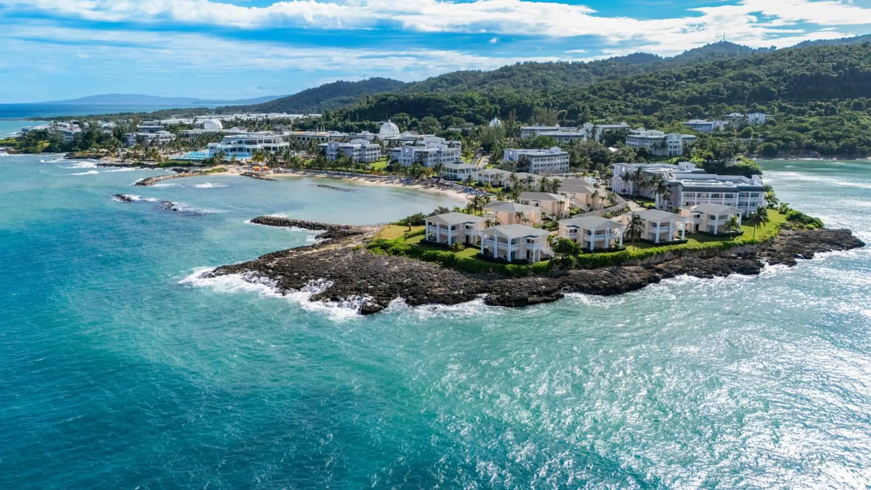 Property building in Grand Palladium Lady Hamilton Resort & Spa - All Inclusive Property building in Grand Palladium Lady Hamilton Resort & Spa - All Inclusive