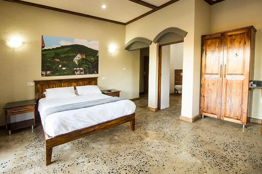 Bed in Stephan's Guest House