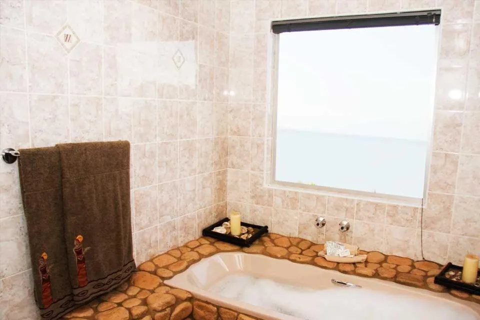 Bathroom, Bed in Stephan's Guest House